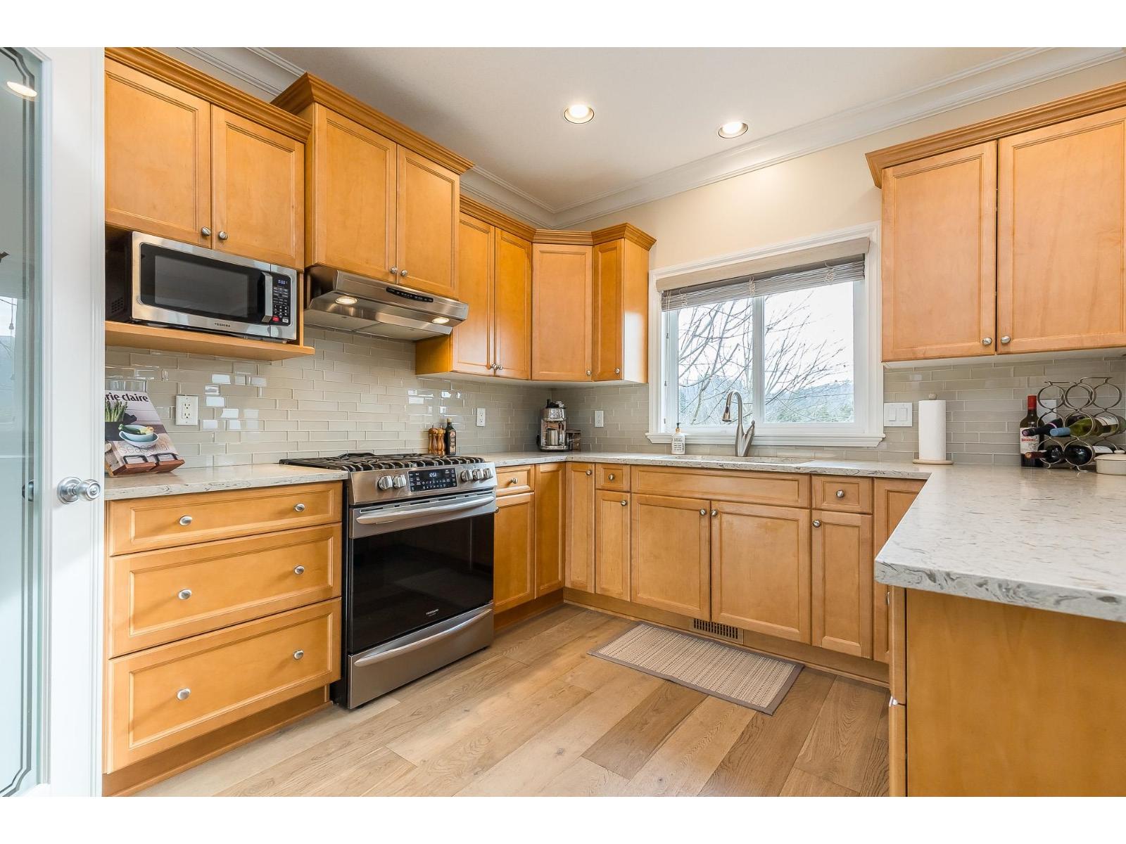 35562 Allison Court, Abbotsford, British Columbia  V3G 3B7 - Photo 4 - R3048628