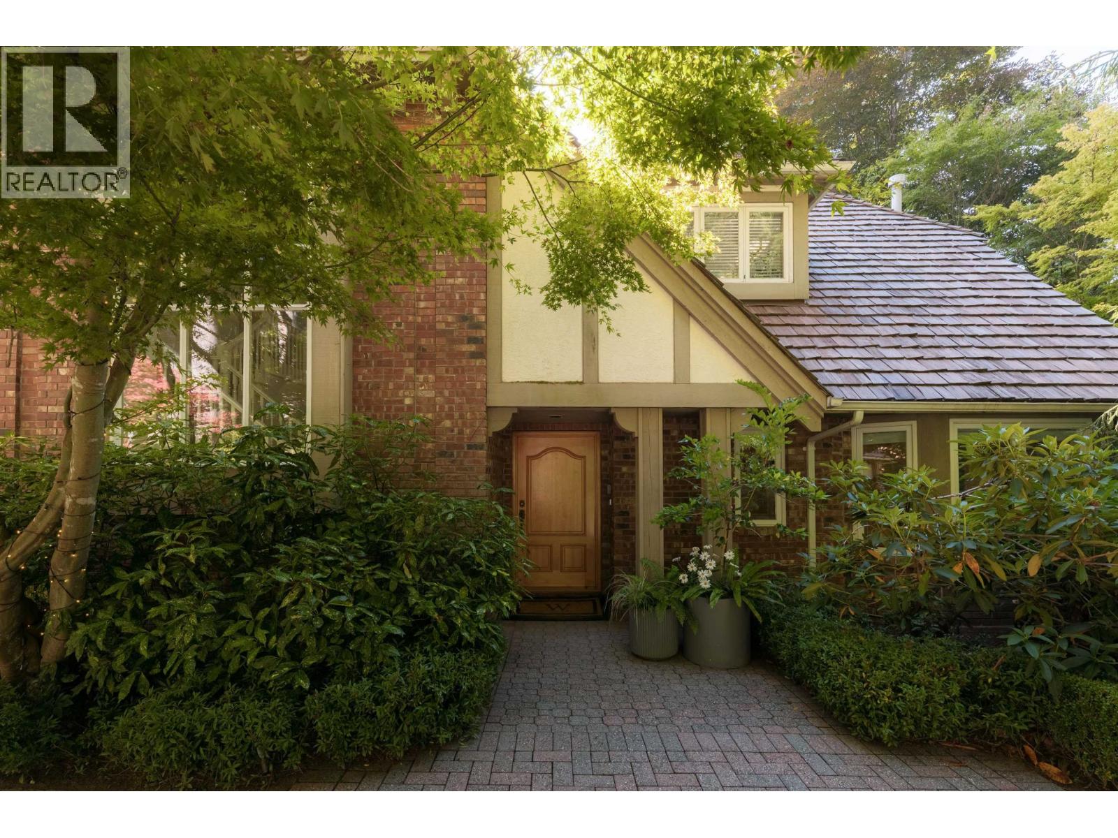 2992 Rosebery Avenue, West Vancouver, British Columbia  V7V 3A7 - Photo 3 - R3044896