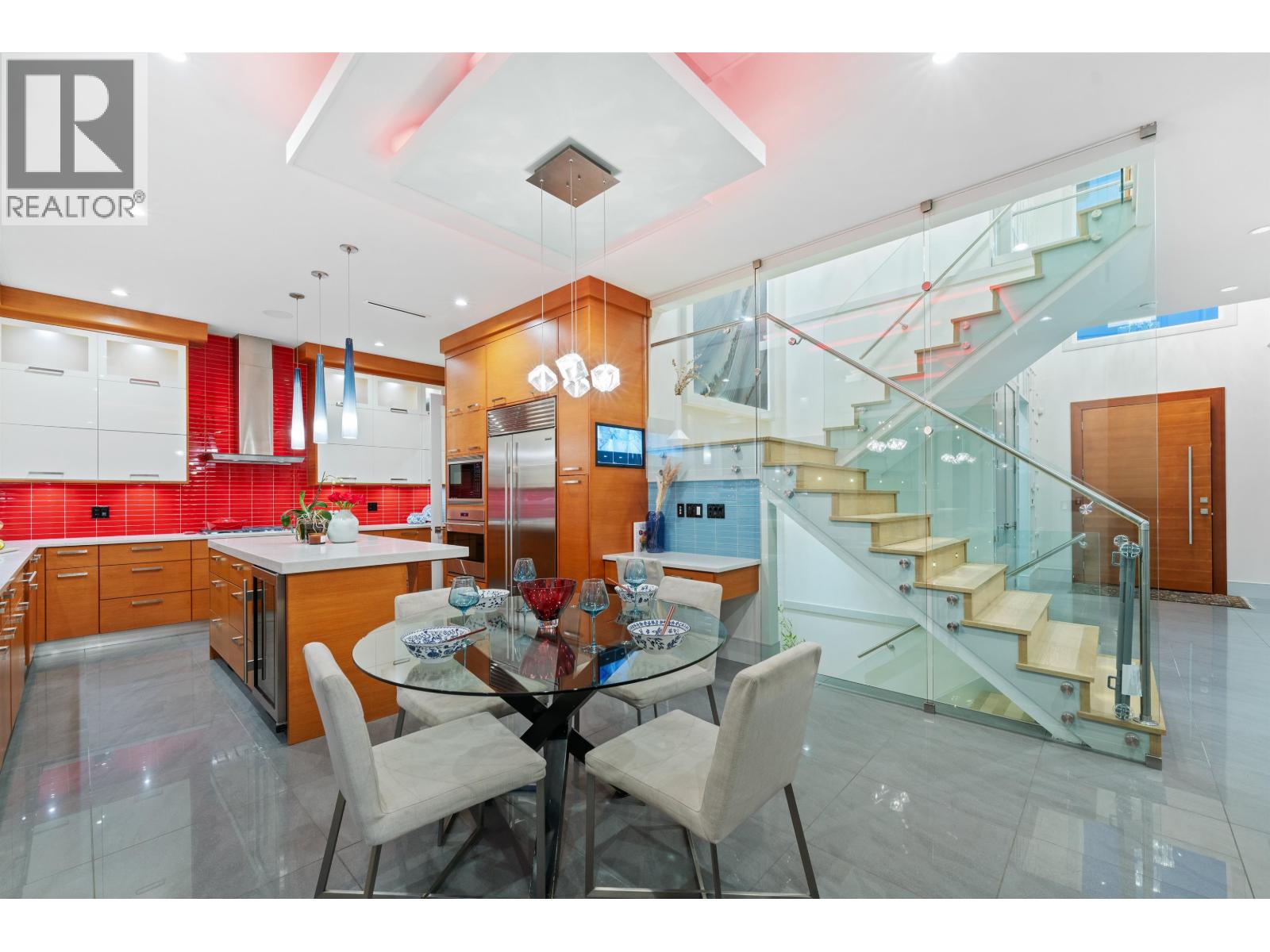 6285 Leibly Avenue, Burnaby, British Columbia  V5E 3C7 - Photo 2 - R3051768