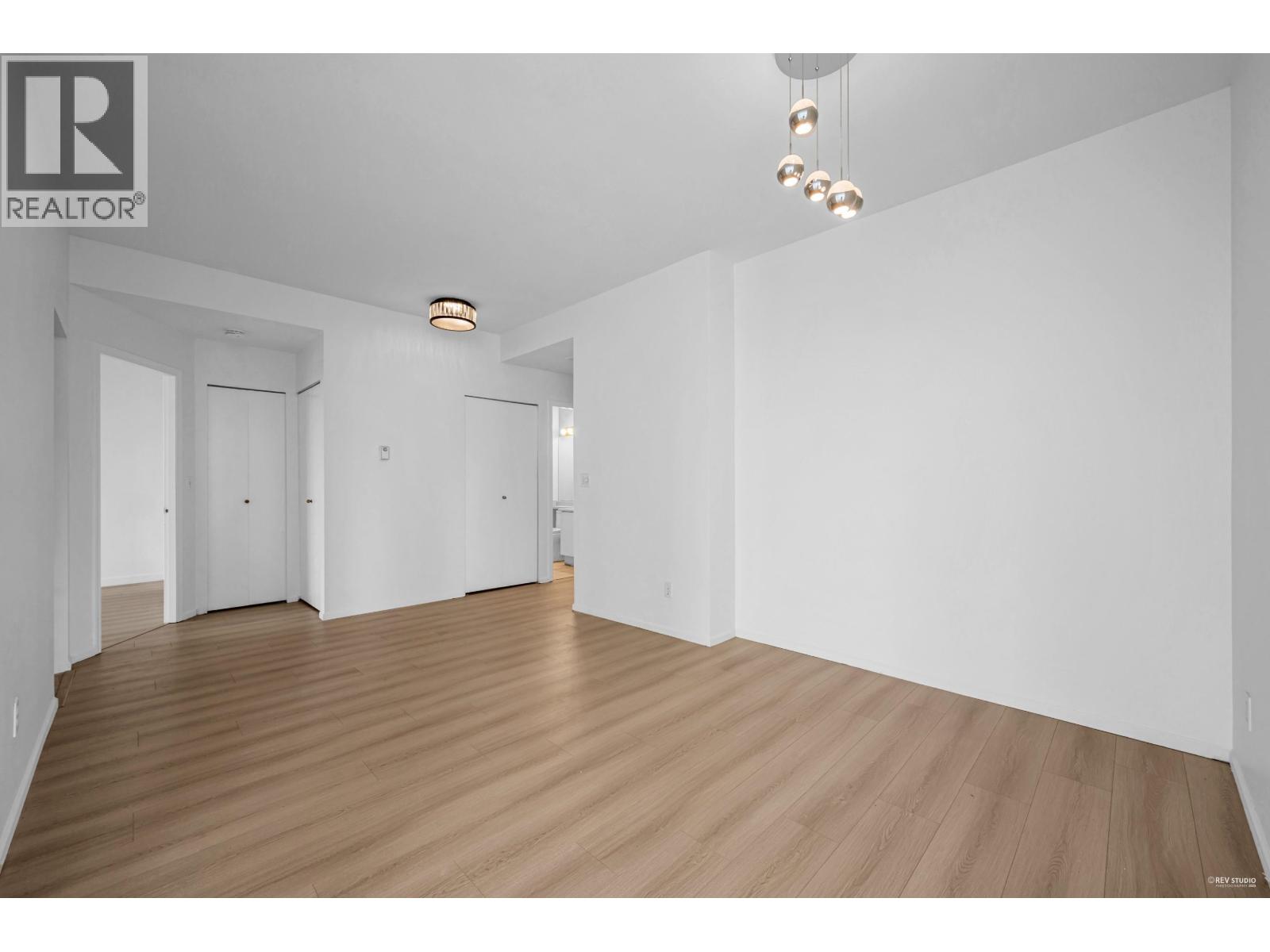 2104 6220 Mckay Avenue, Burnaby, British Columbia  V5H 4M8 - Photo 4 - R3051644