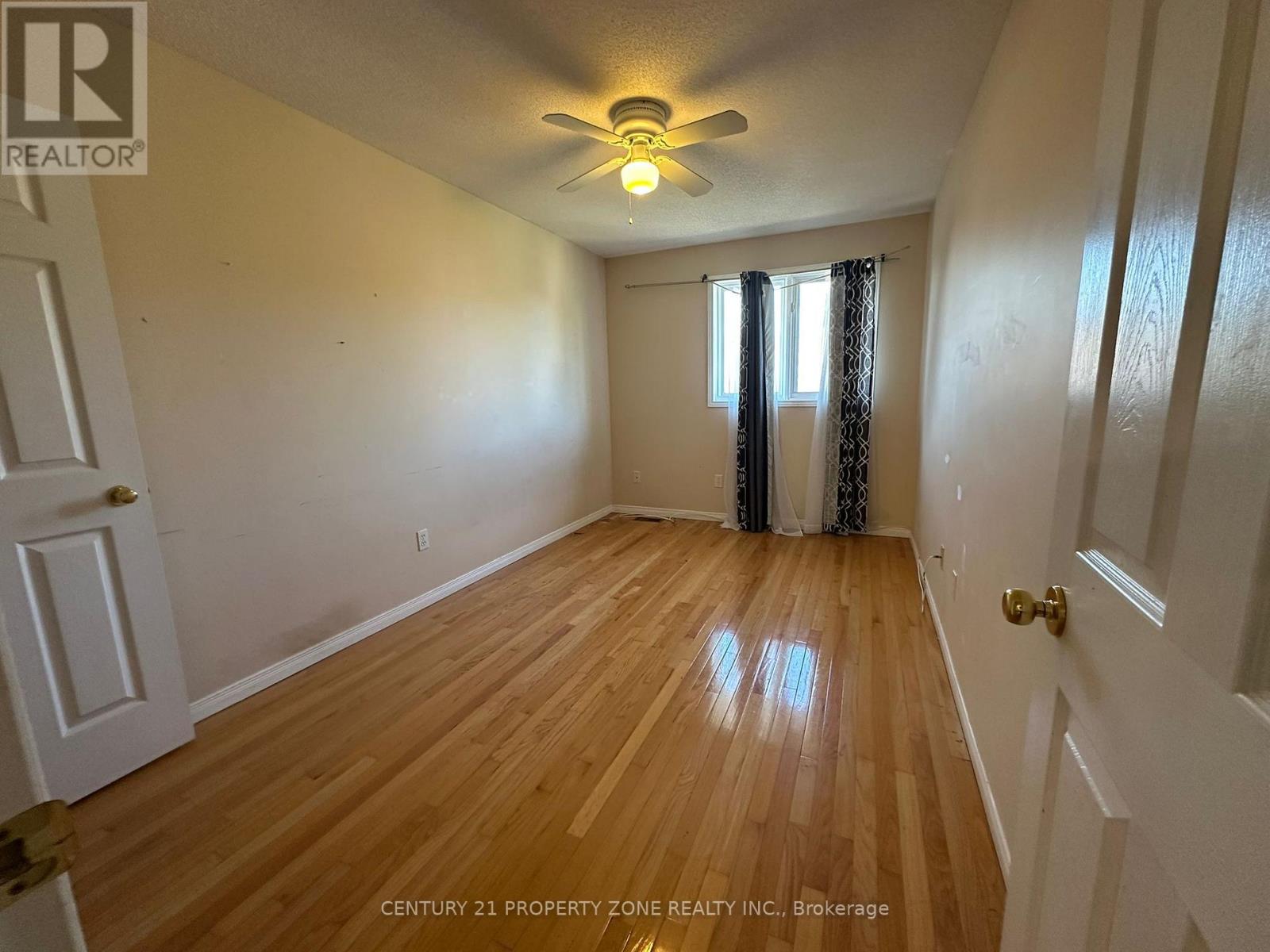 35 - 1889 Upper Wentworth Street, Hamilton, Ontario  L9B 2T8 - Photo 19 - X12424267