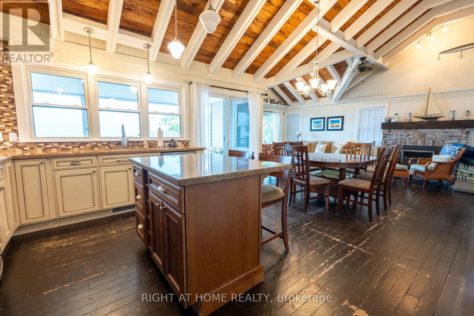 86647 Amberley Beach Rd Road, Ashfield-Colborne-Wawanosh, Ontario  N7A 3Y4 - Photo 14 - X12424270