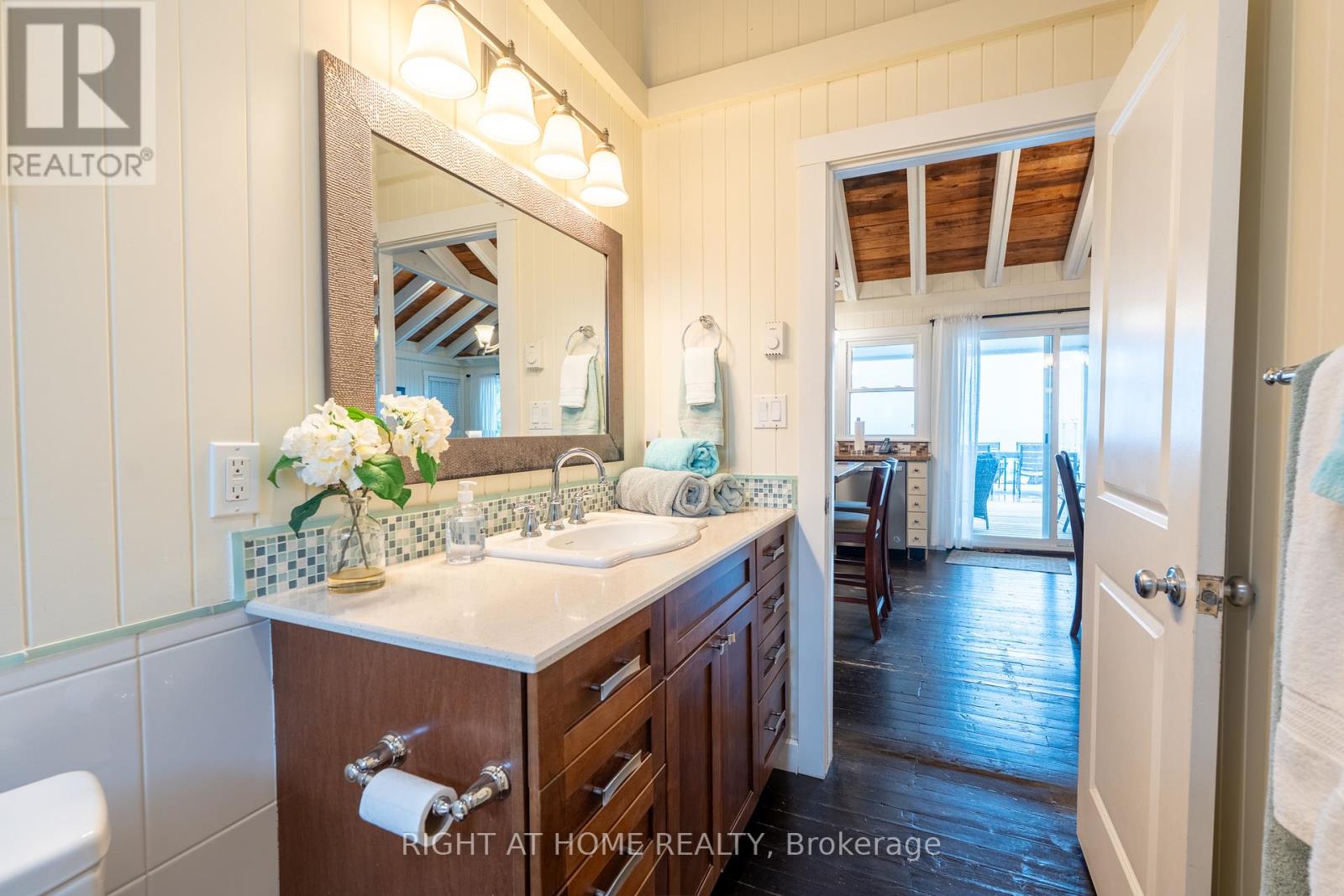 86647 Amberley Beach Rd Road, Ashfield-Colborne-Wawanosh, Ontario  N7A 3Y4 - Photo 18 - X12424270