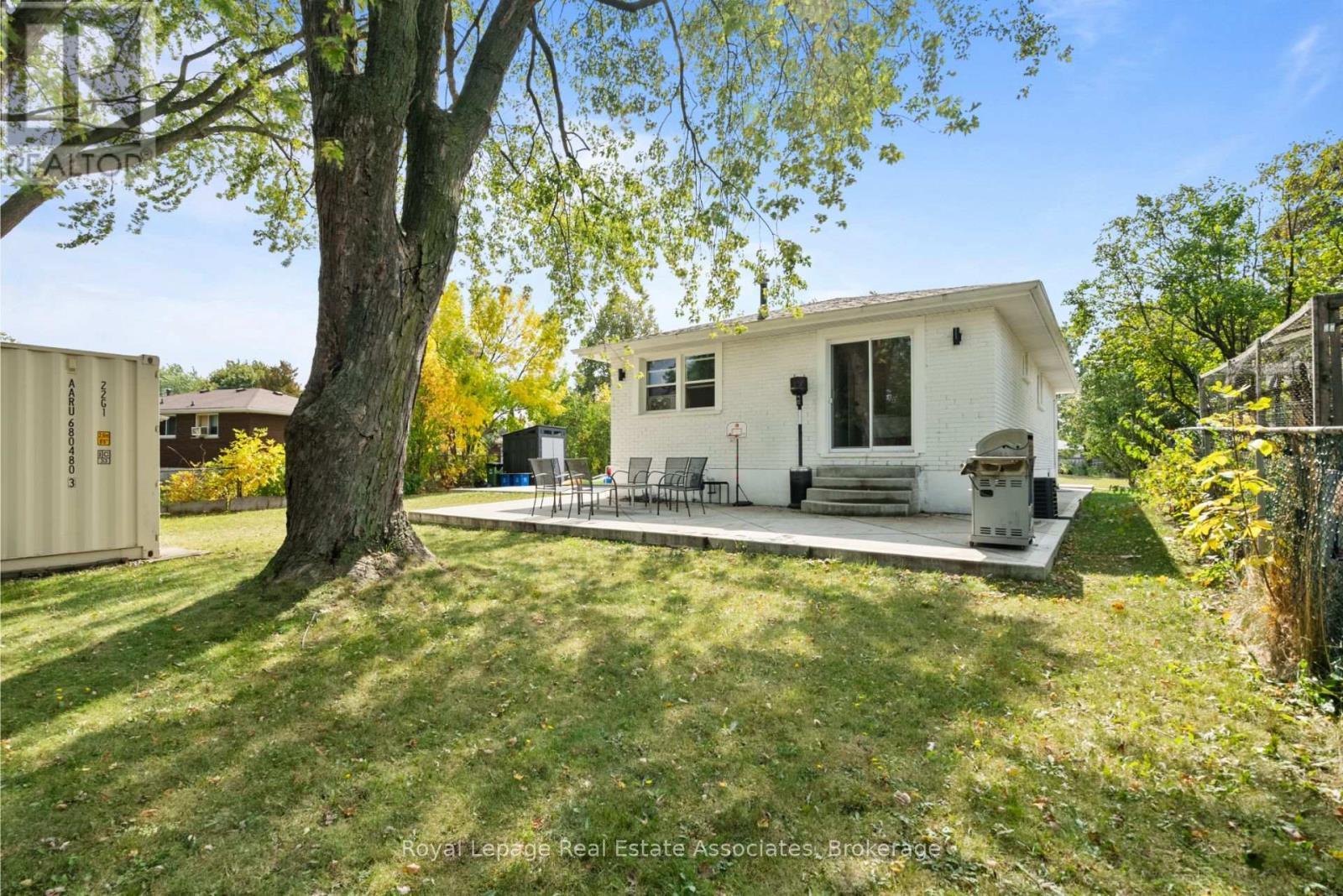 23 Thorley Drive, Hamilton (Berrisfield), Ontario  L8T 2Y9 - Photo 47 - X12424274