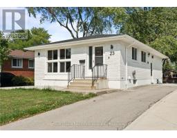 23 THORLEY DRIVE, Hamilton, Ontario