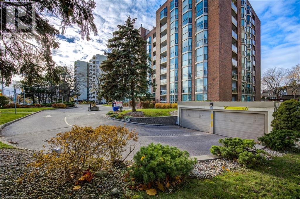 1225 North Shore Boulevard E Unit# 503, Burlington, Ontario  L7S 1Z6 - Photo 3 - 40773131