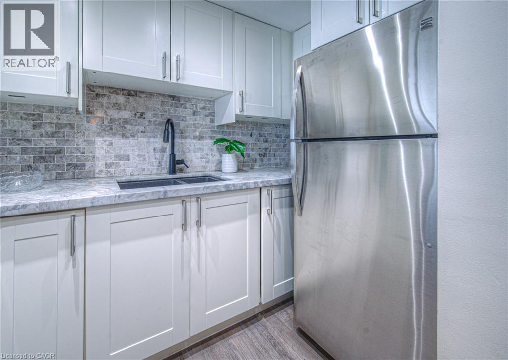 1225 North Shore Boulevard E Unit# 503, Burlington, Ontario  L7S 1Z6 - Photo 7 - 40773131