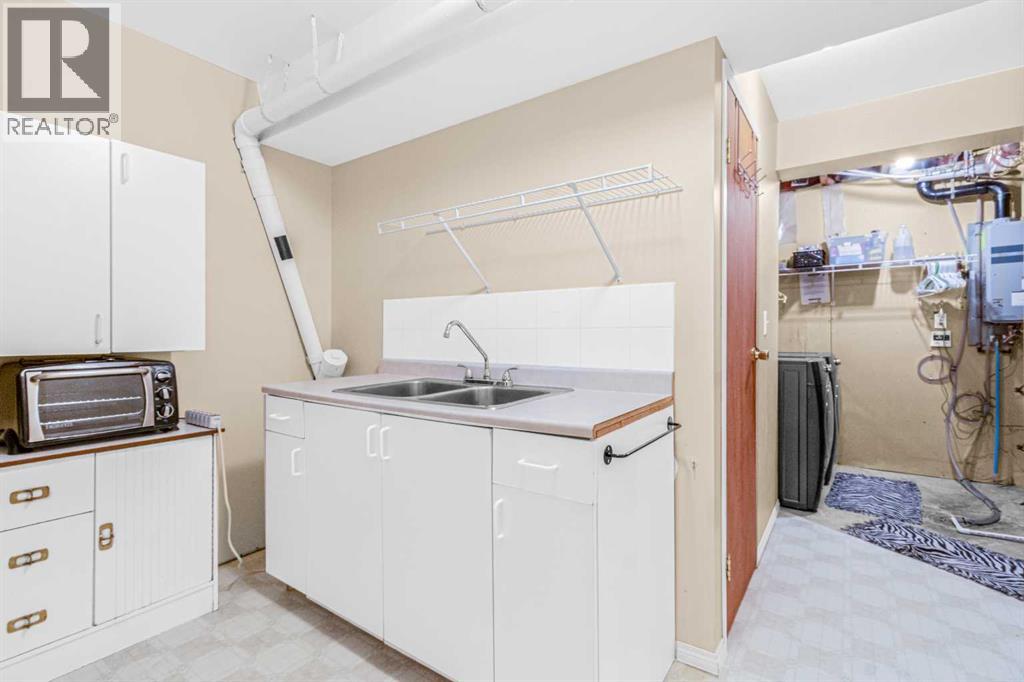 924 19 Avenue Nw, Calgary, Alberta  T2M 0Z5 - Photo 40 - A2256636