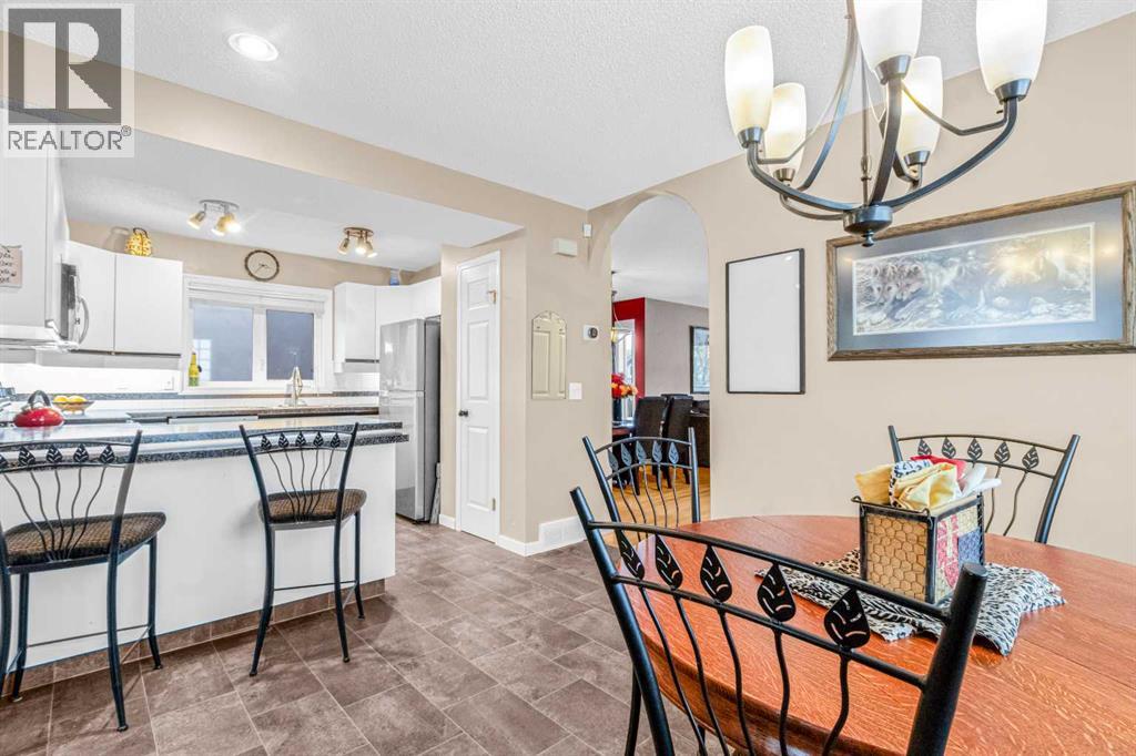 924 19 Avenue Nw, Calgary, Alberta  T2M 0Z5 - Photo 11 - A2256636