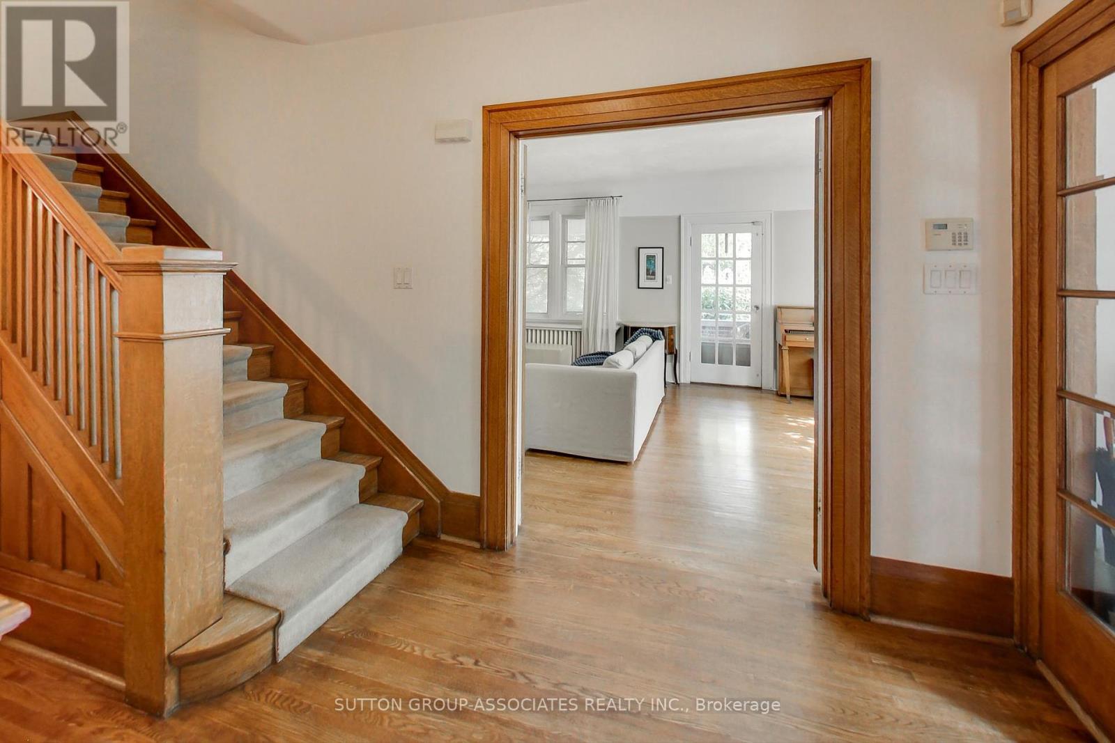 14 Bracondale Hill Road, Toronto, Ontario  M6G 3P4 - Photo 19 - C12424310