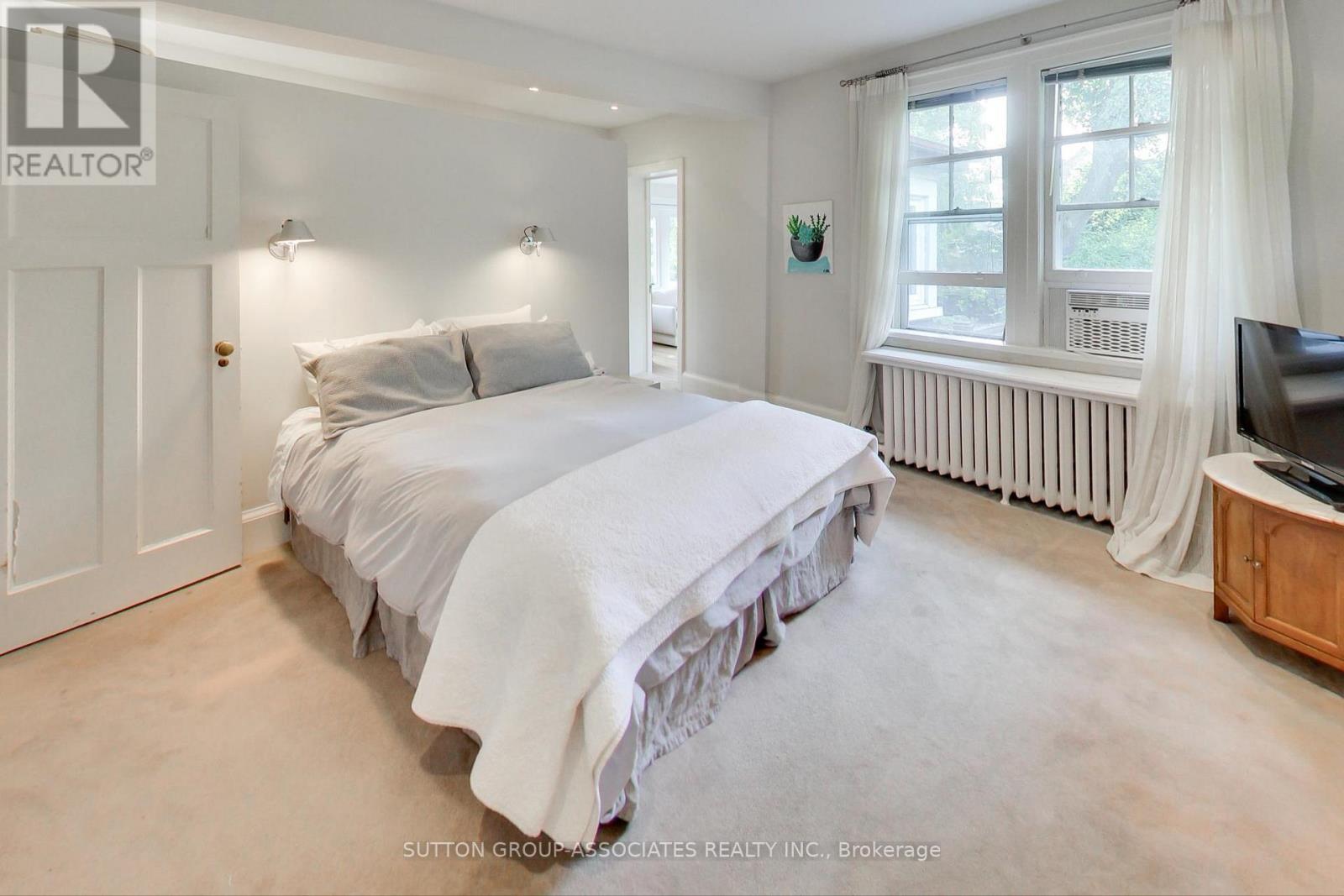 14 Bracondale Hill Road, Toronto, Ontario  M6G 3P4 - Photo 21 - C12424310