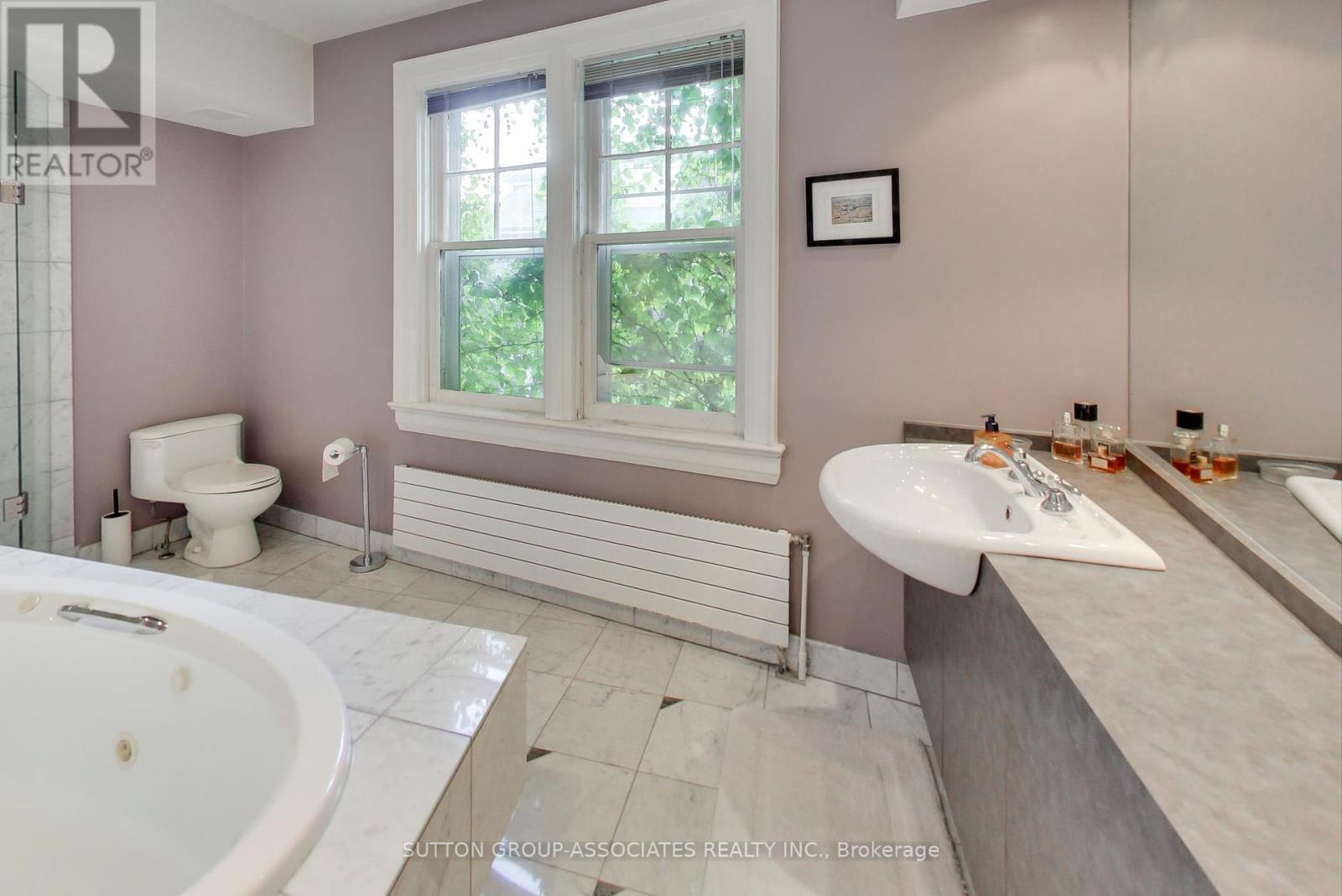 14 Bracondale Hill Road, Toronto, Ontario  M6G 3P4 - Photo 25 - C12424310