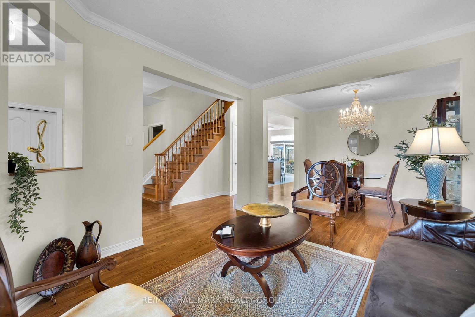 1924 Lobelia Way, Ottawa, Ontario  K4A 4R1 - Photo 8 - X12424408