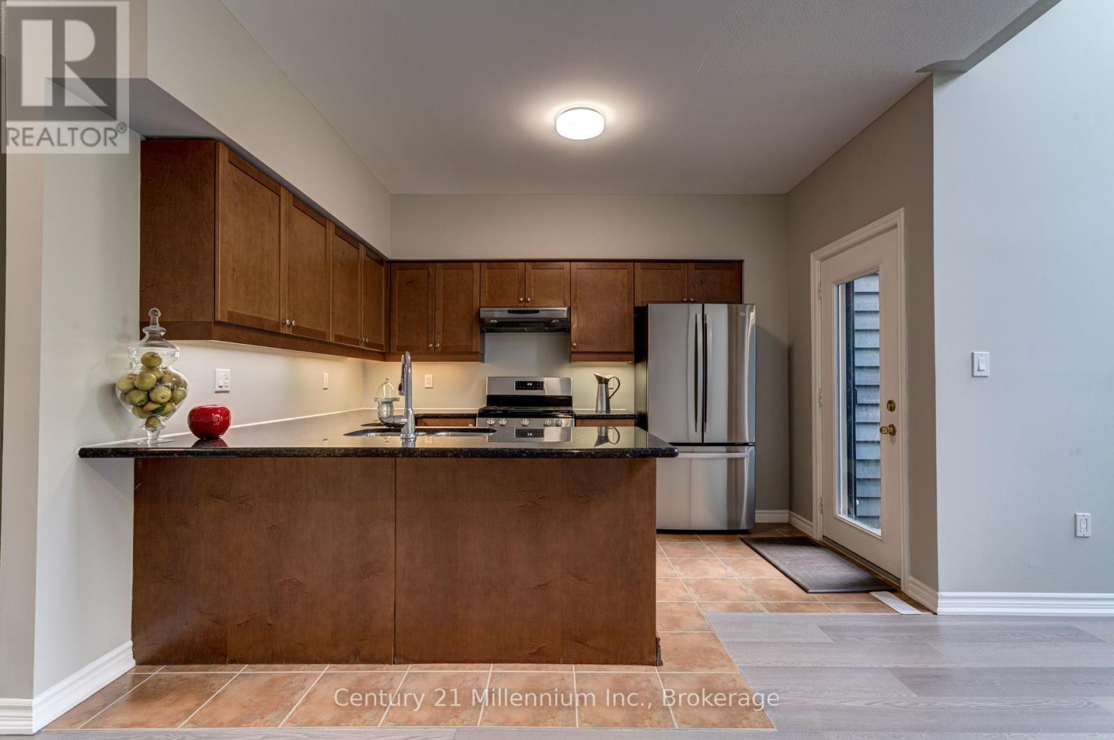 15 - 6 Wildrose Trail, Collingwood, Ontario  L9Y 0J4 - Photo 15 - S12424503