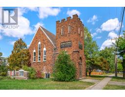 120 THOROLD ROAD, Welland, Ontario