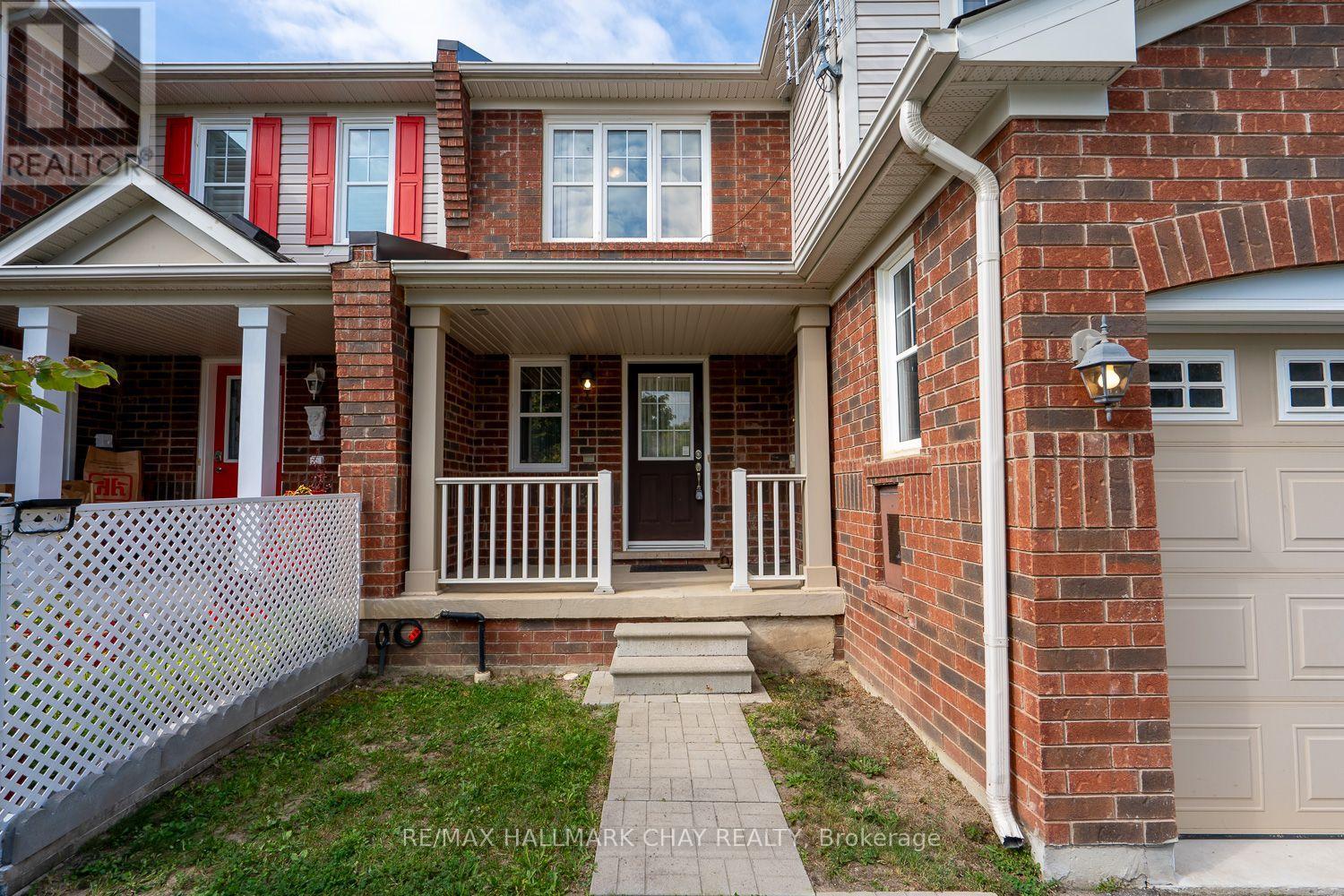 20 Steele Street, New Tecumseth, Ontario  L9R 0E6 - Photo 5 - N12417990