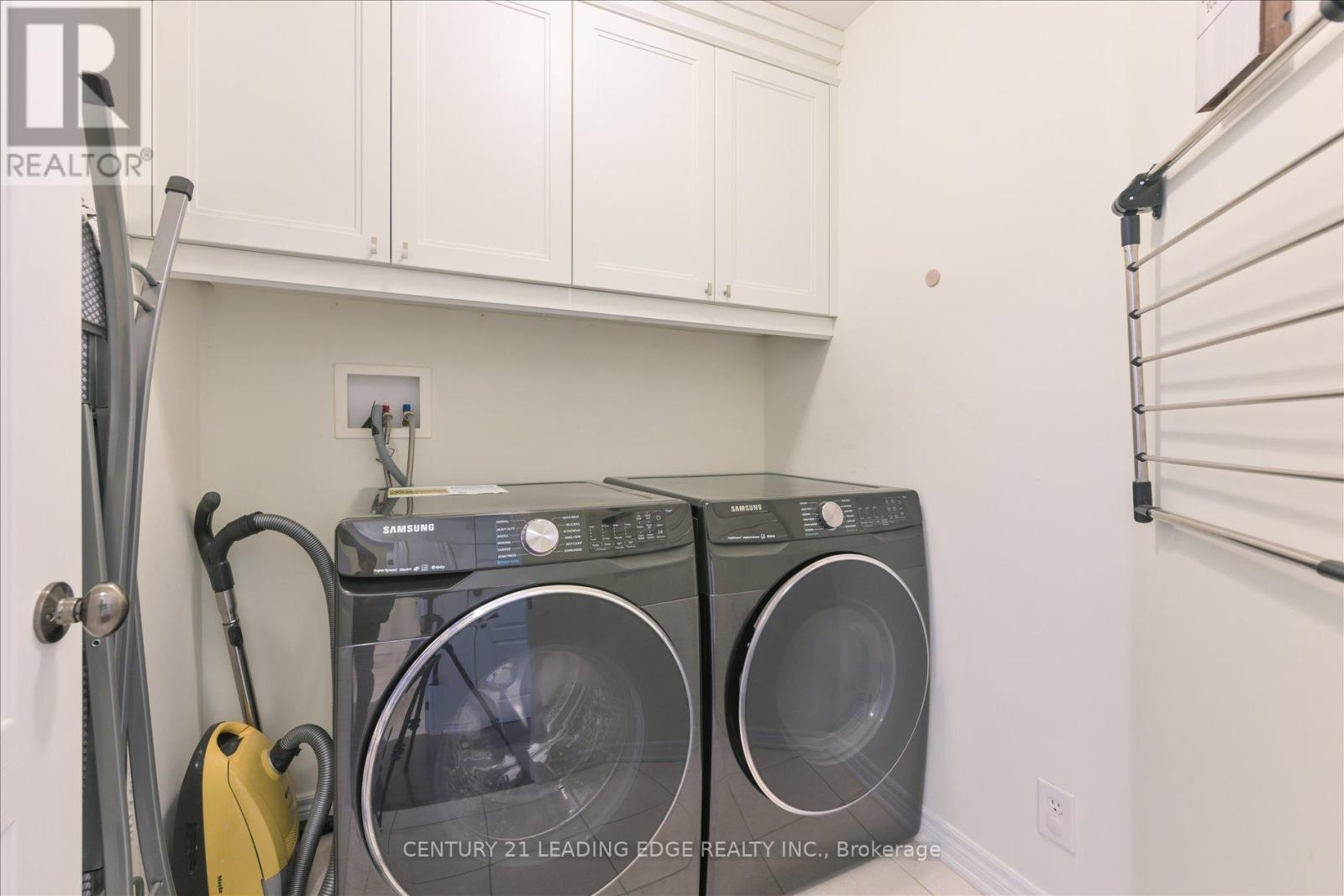 18 Kerr Lane, Aurora, Ontario  L4G 0E5 - Photo 30 - N12424319