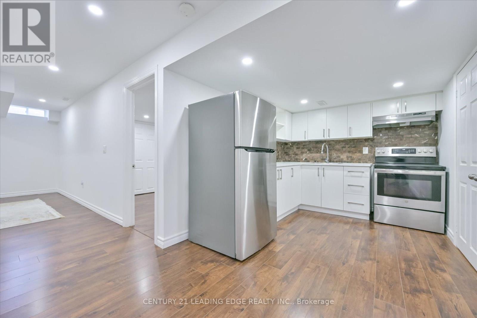 18 Kerr Lane, Aurora, Ontario  L4G 0E5 - Photo 32 - N12424319