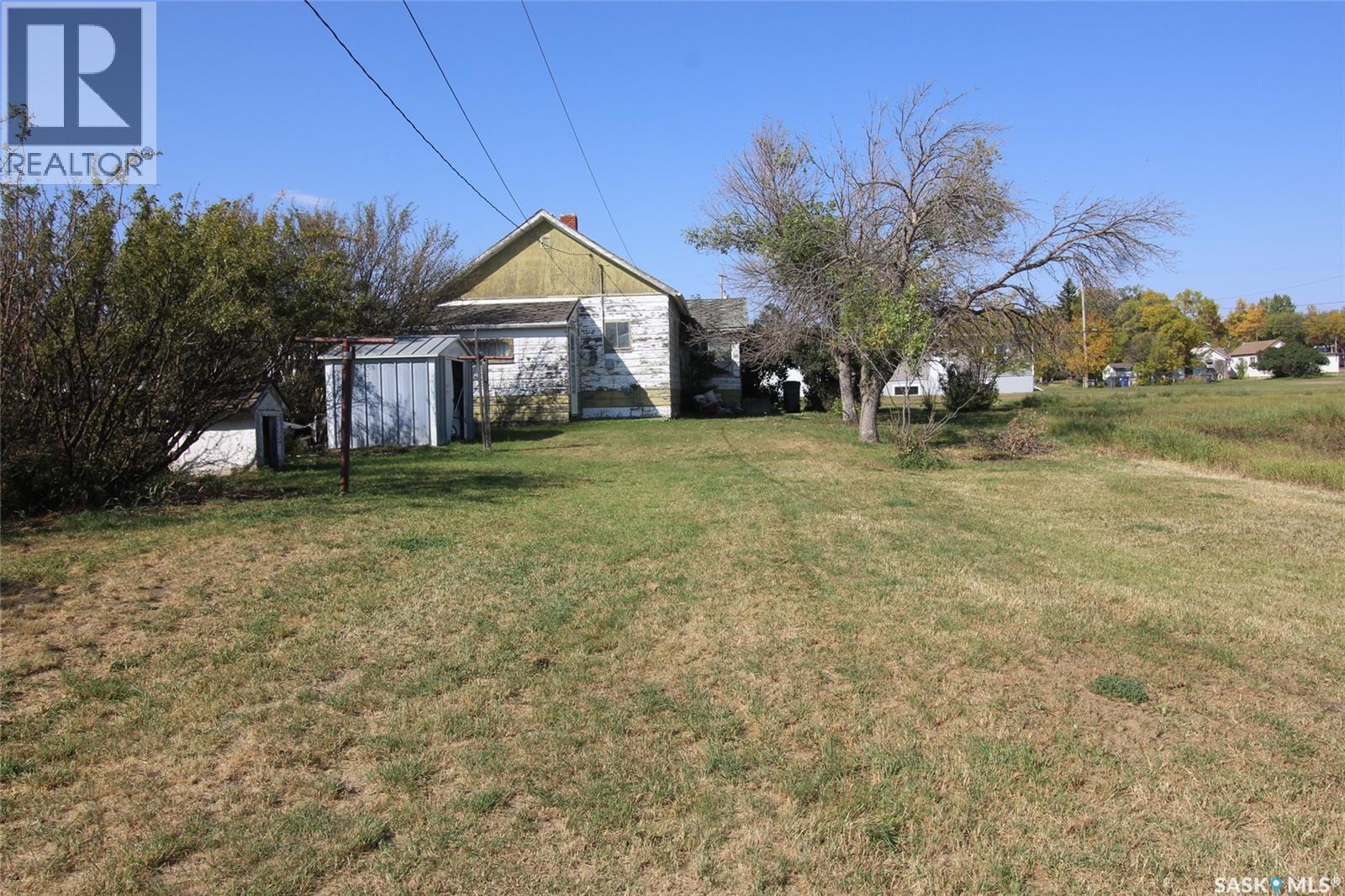 330 2nd Avenue W, Shaunavon, Saskatchewan  S0N 2M0 - Photo 21 - SK019164