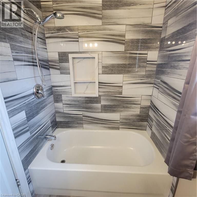809 Walter Street Unit# A, Cambridge, Ontario  N3H 4P5 - Photo 18 - 40766506