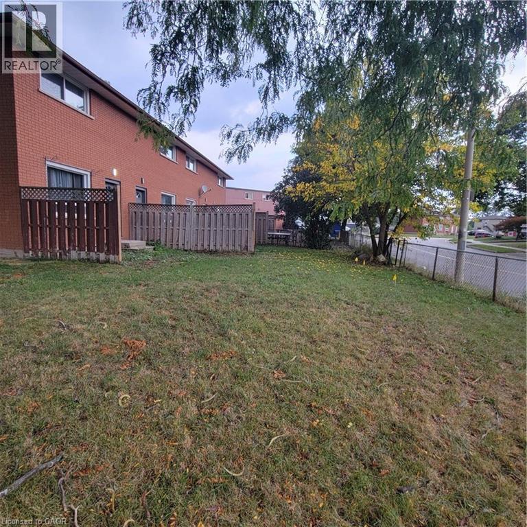809 Walter Street Unit# A, Cambridge, Ontario  N3H 4P5 - Photo 2 - 40766506