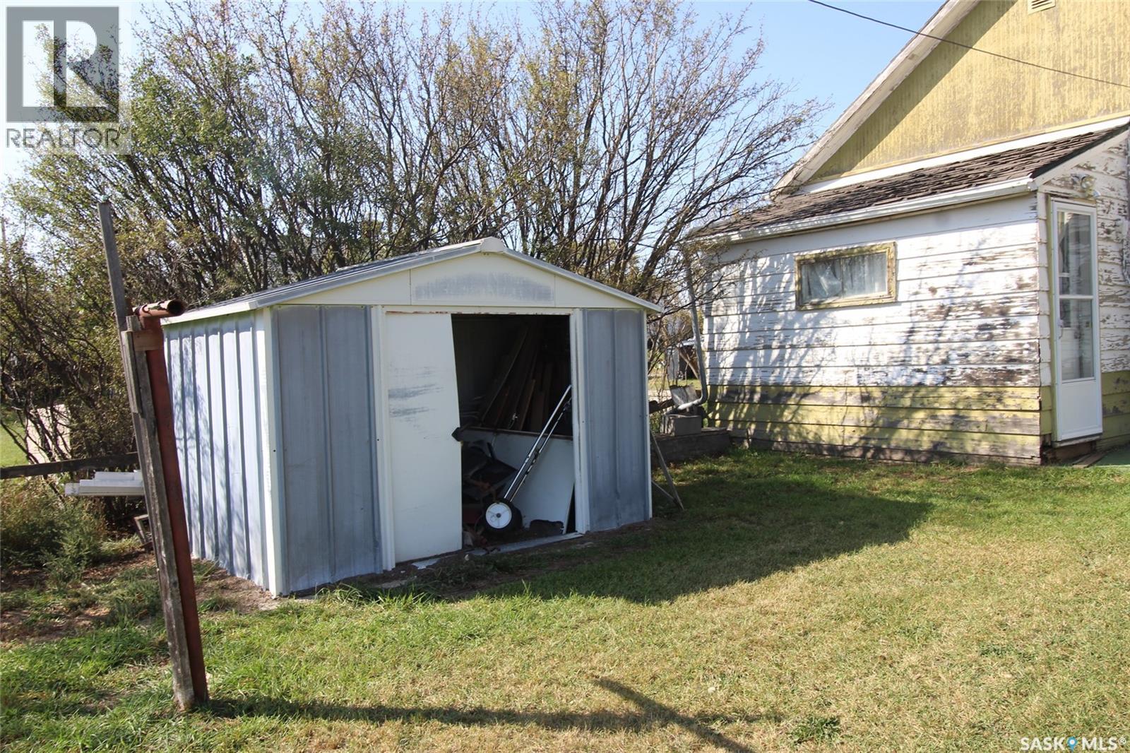 330 2nd Avenue W, Shaunavon, Saskatchewan  S0N 2M0 - Photo 20 - SK019164