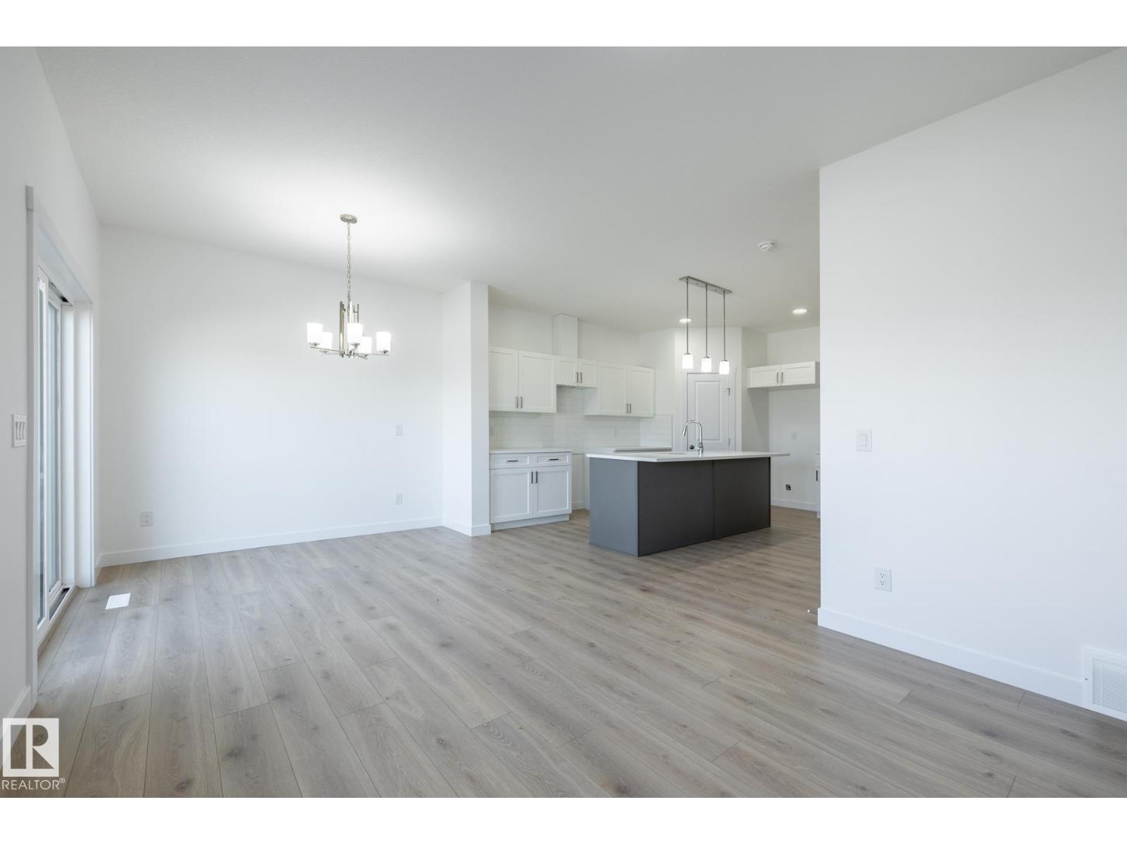 8637 97 Av, Morinville, Alberta  T8R 2S1 - Photo 12 - E4459236