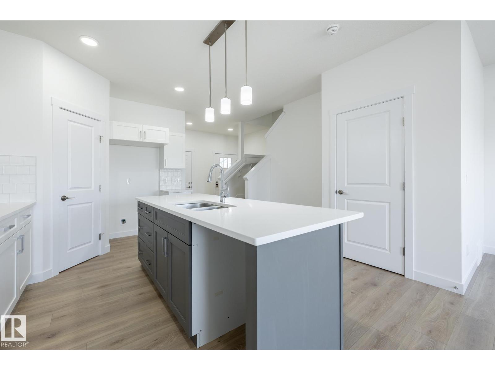 8637 97 Av, Morinville, Alberta  T8R 2S1 - Photo 9 - E4459236