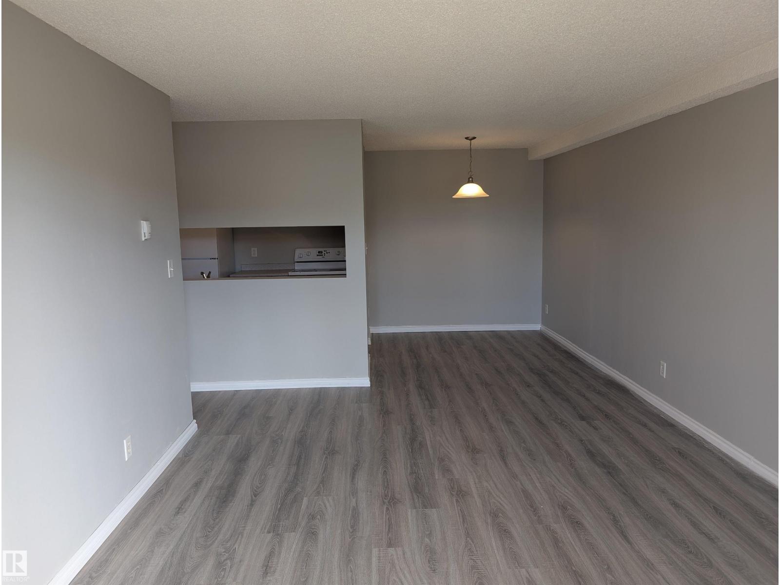 #110 5065 31 Av Nw, Edmonton, Alberta  T6L 6S5 - Photo 5 - E4459242