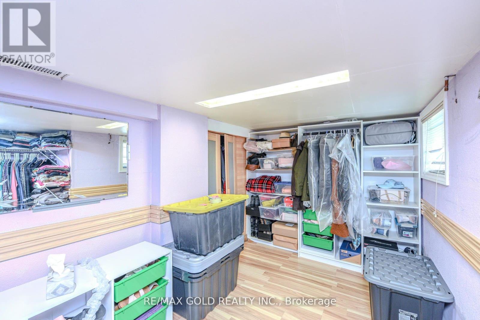 14 Burlington Street, Mississauga (Malton), Ontario  L4T 1B7 - Photo 26 - W12424288