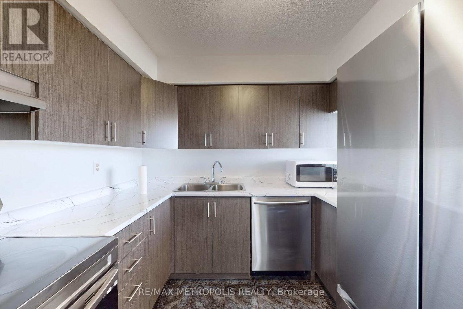 606 - 2901 Kipling Avenue, Toronto, Ontario  M9V 5E5 - Photo 23 - W12424298