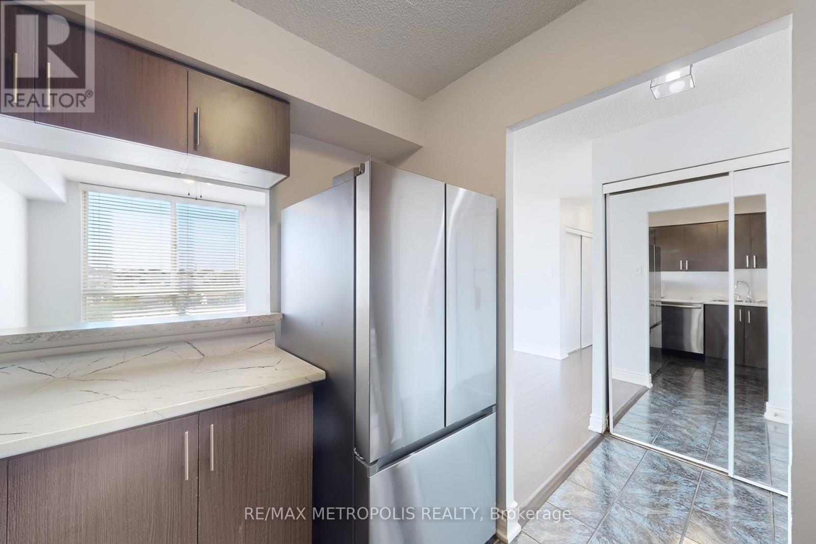 606 - 2901 Kipling Avenue, Toronto, Ontario  M9V 5E5 - Photo 25 - W12424298