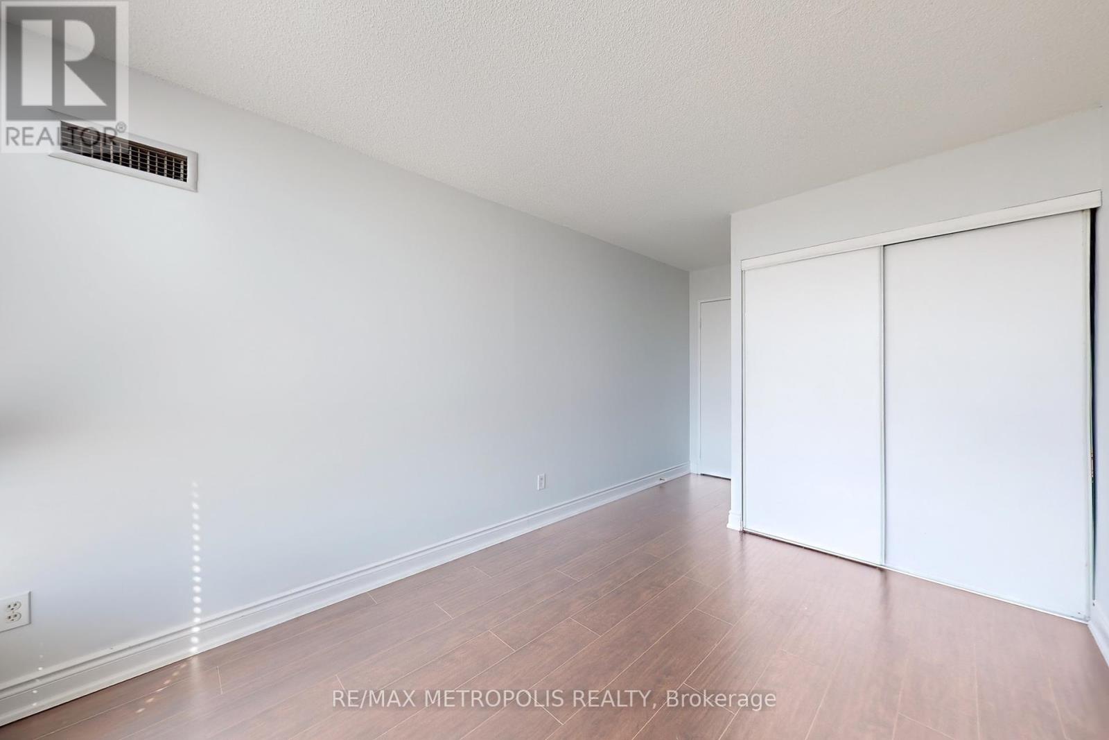 606 - 2901 Kipling Avenue, Toronto, Ontario  M9V 5E5 - Photo 35 - W12424298