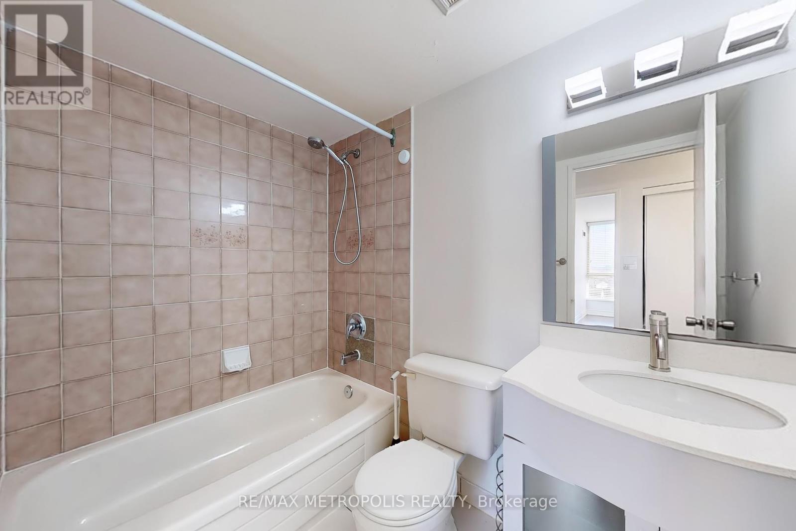 606 - 2901 Kipling Avenue, Toronto, Ontario  M9V 5E5 - Photo 37 - W12424298