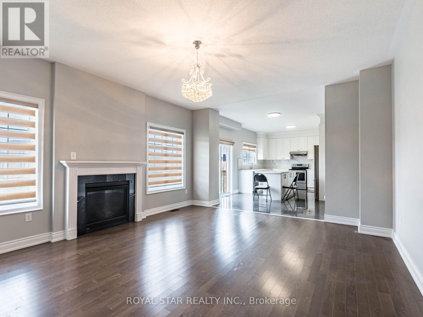 275 Checkerberry Crescent, Brampton, Ontario  L6R 2W7 - Photo 10 - W12424349