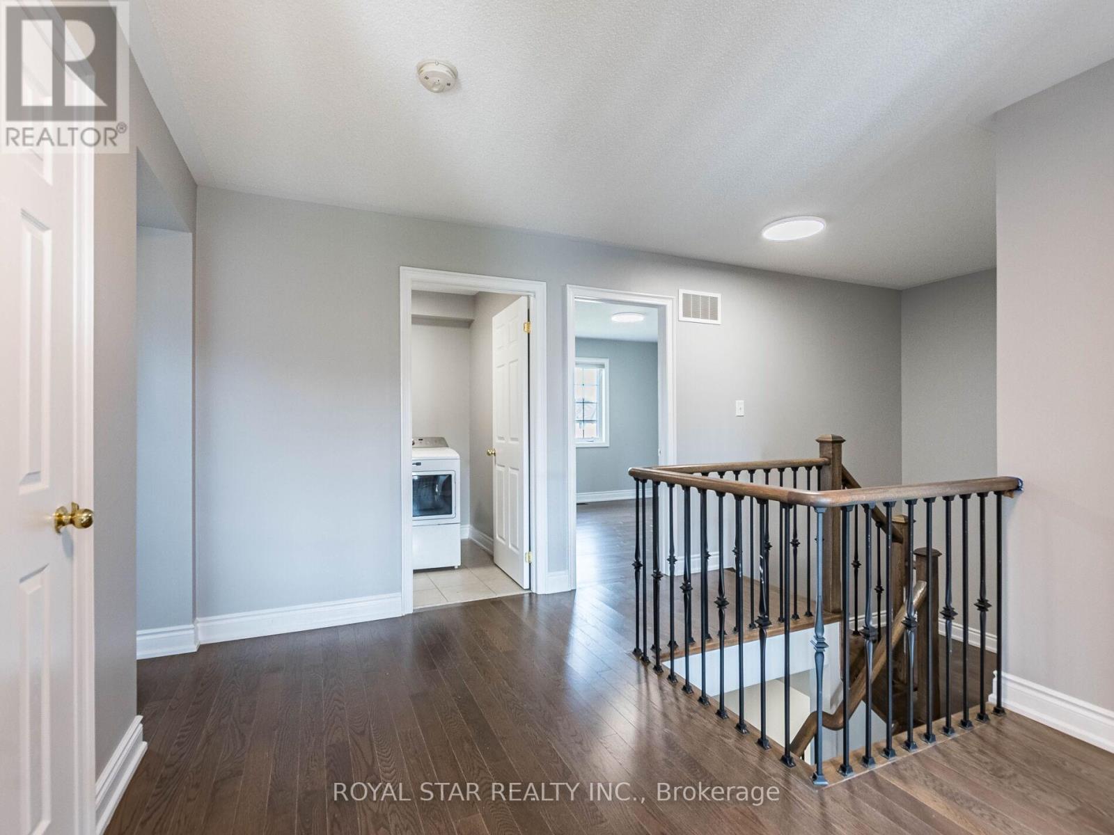 275 Checkerberry Crescent, Brampton, Ontario  L6R 2W7 - Photo 19 - W12424349