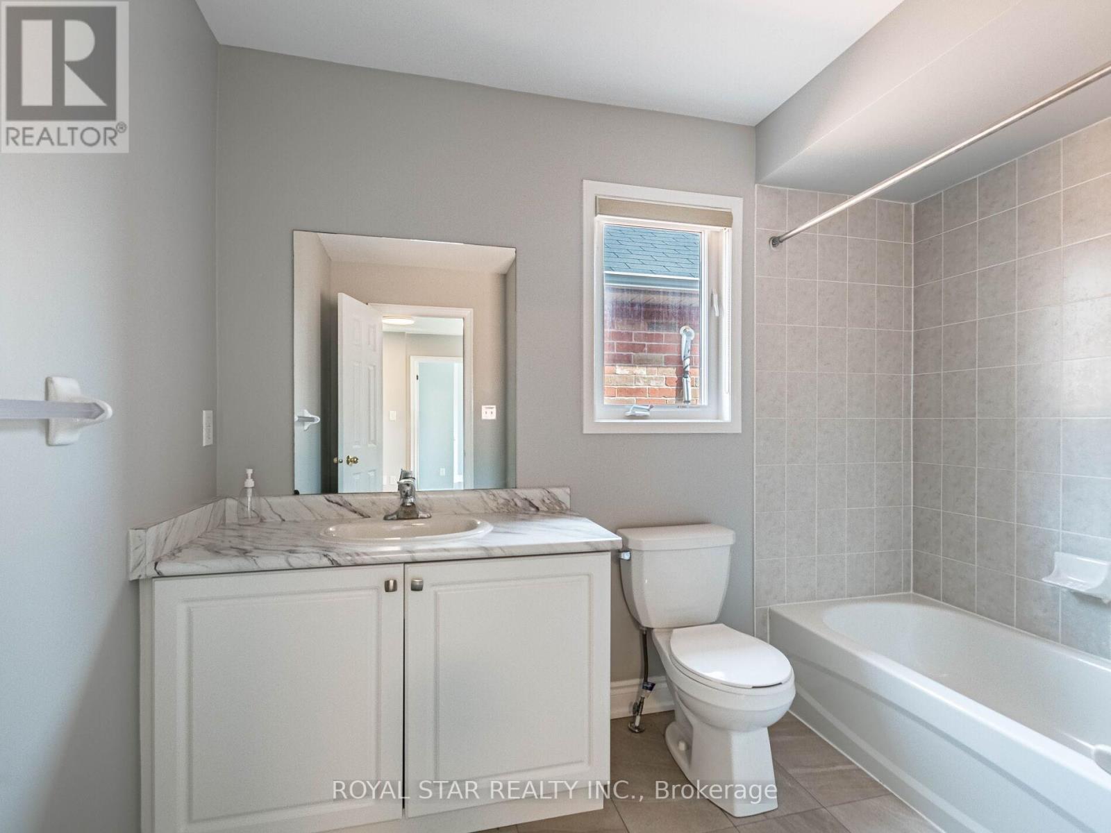 275 Checkerberry Crescent, Brampton, Ontario  L6R 2W7 - Photo 30 - W12424349