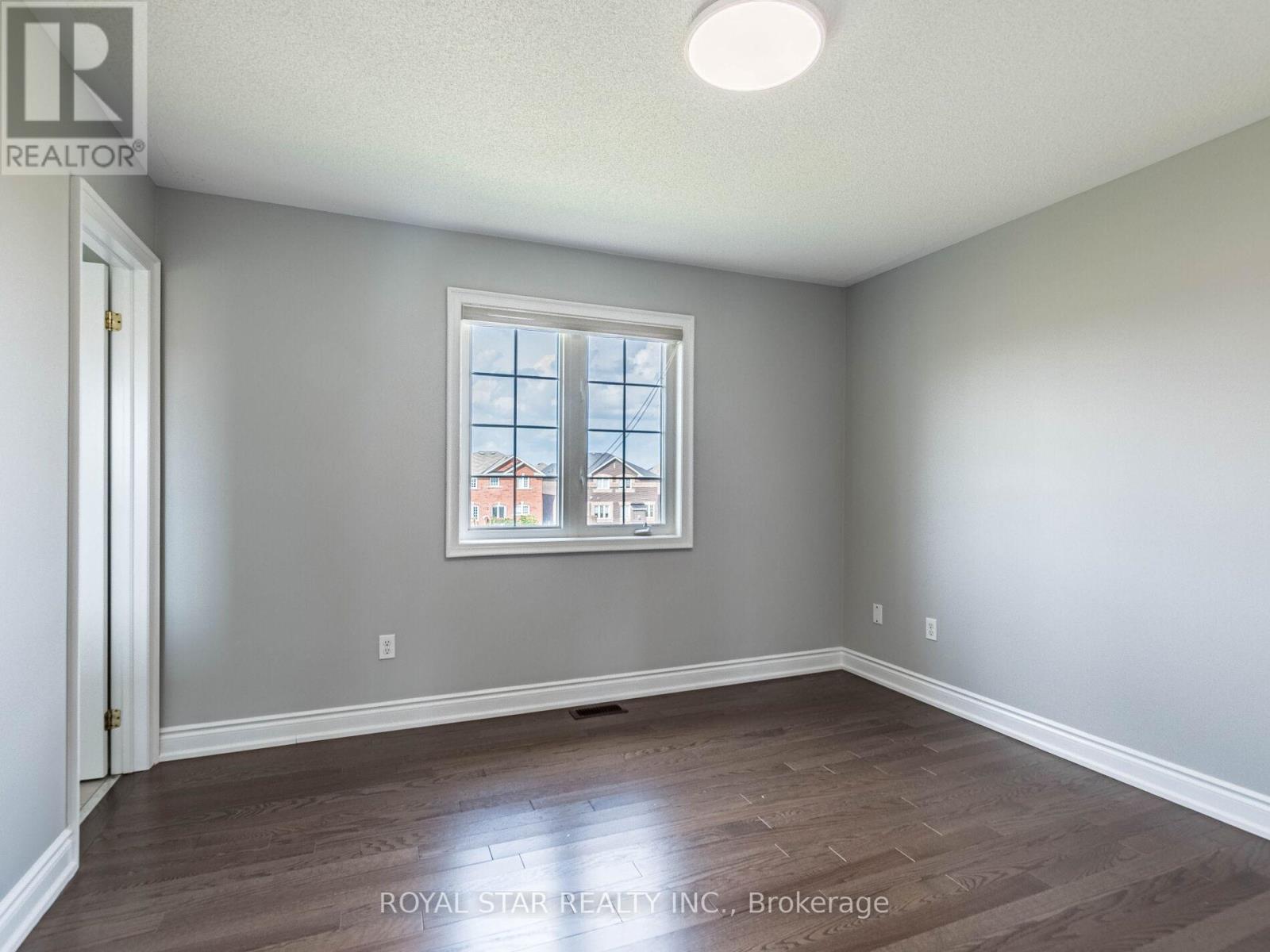 275 Checkerberry Crescent, Brampton, Ontario  L6R 2W7 - Photo 32 - W12424349