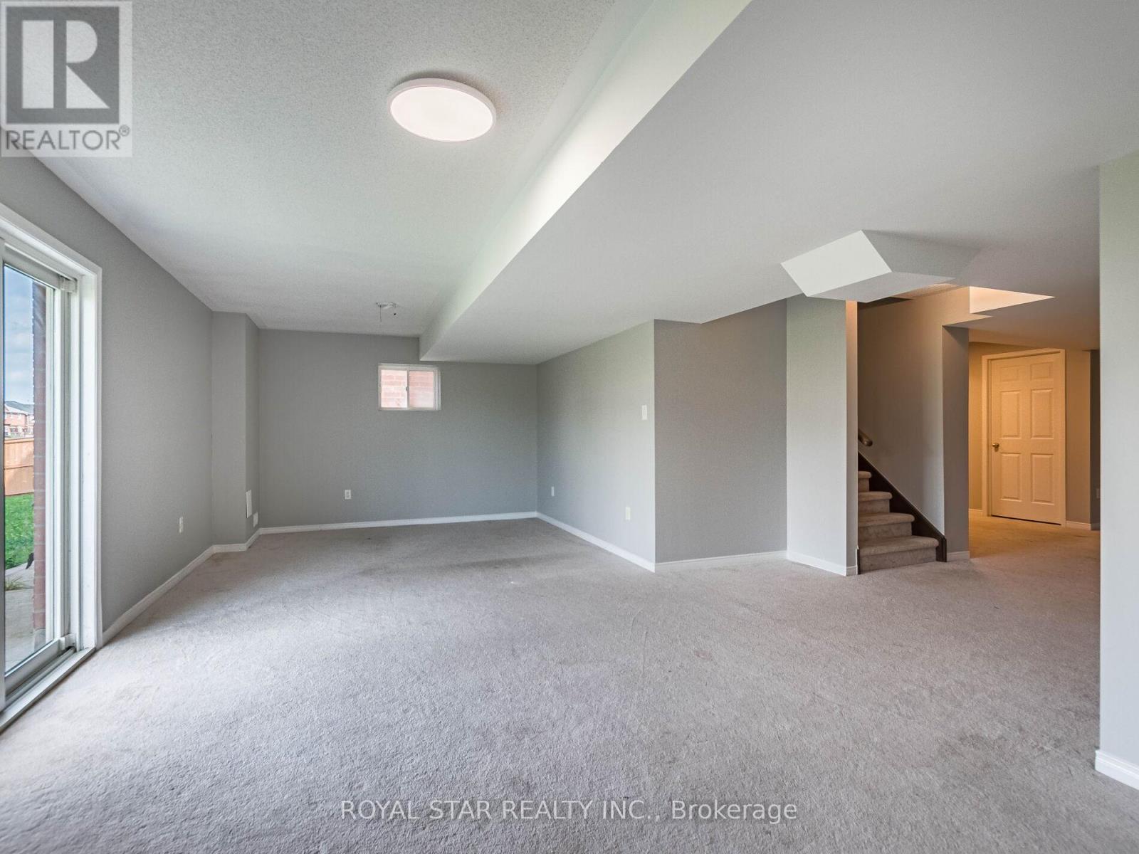 275 Checkerberry Crescent, Brampton, Ontario  L6R 2W7 - Photo 35 - W12424349