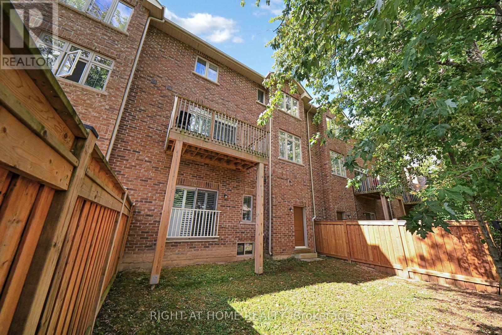 2003 Deerview Common, Oakville (Bc Bronte Creek), Ontario  L6M 0Y2 - Photo 47 - W12424362