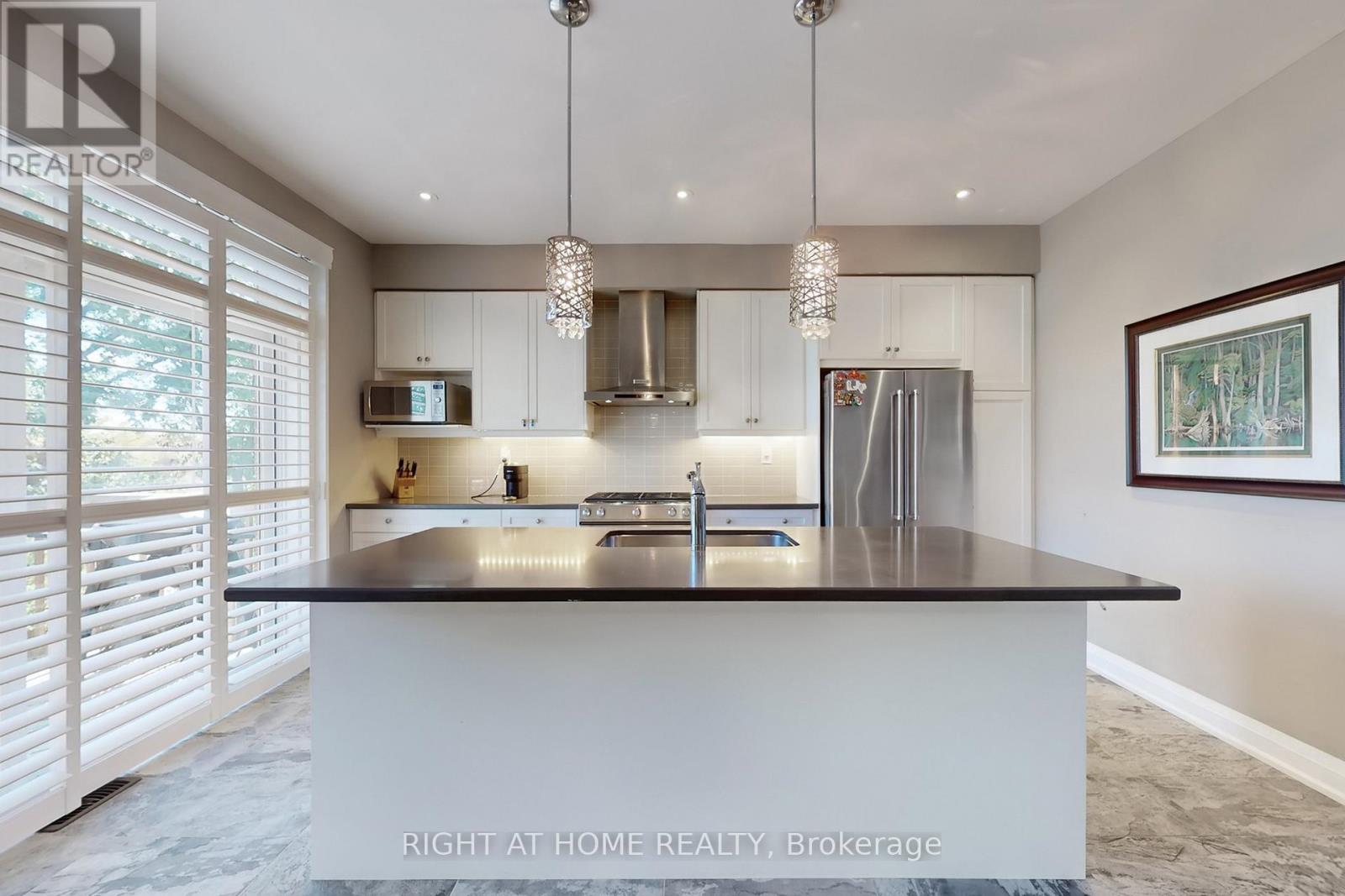 2003 Deerview Common, Oakville (Bc Bronte Creek), Ontario  L6M 0Y2 - Photo 8 - W12424362