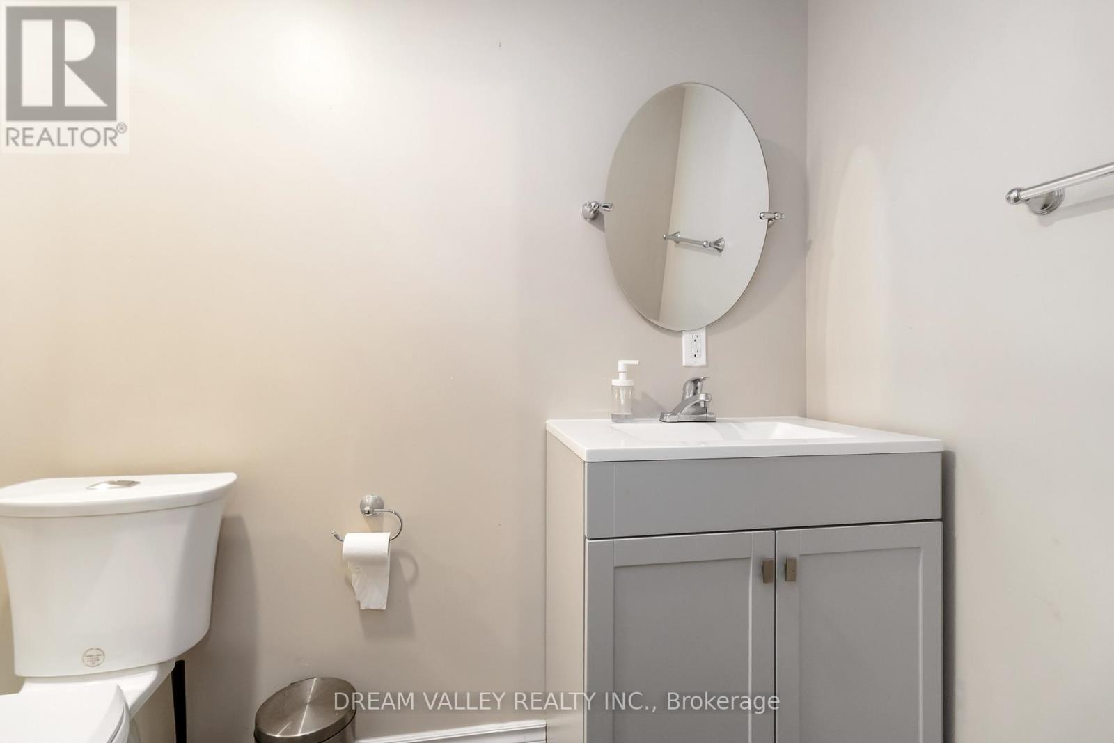 1517 Evans Terrace, Milton, Ontario  L9T 5J5 - Photo 28 - W12424366