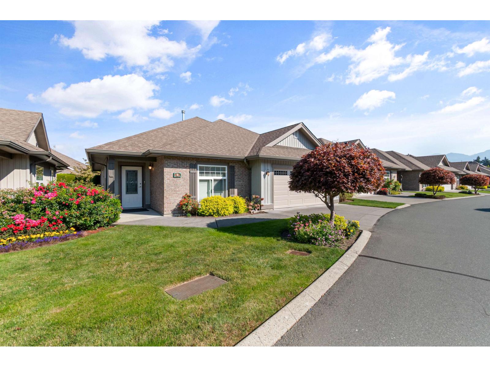 Property at 5 45752 STEVENSON ROAD image 2