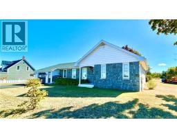 312 St-Pierre E Boulevard, Caraquet, Ca