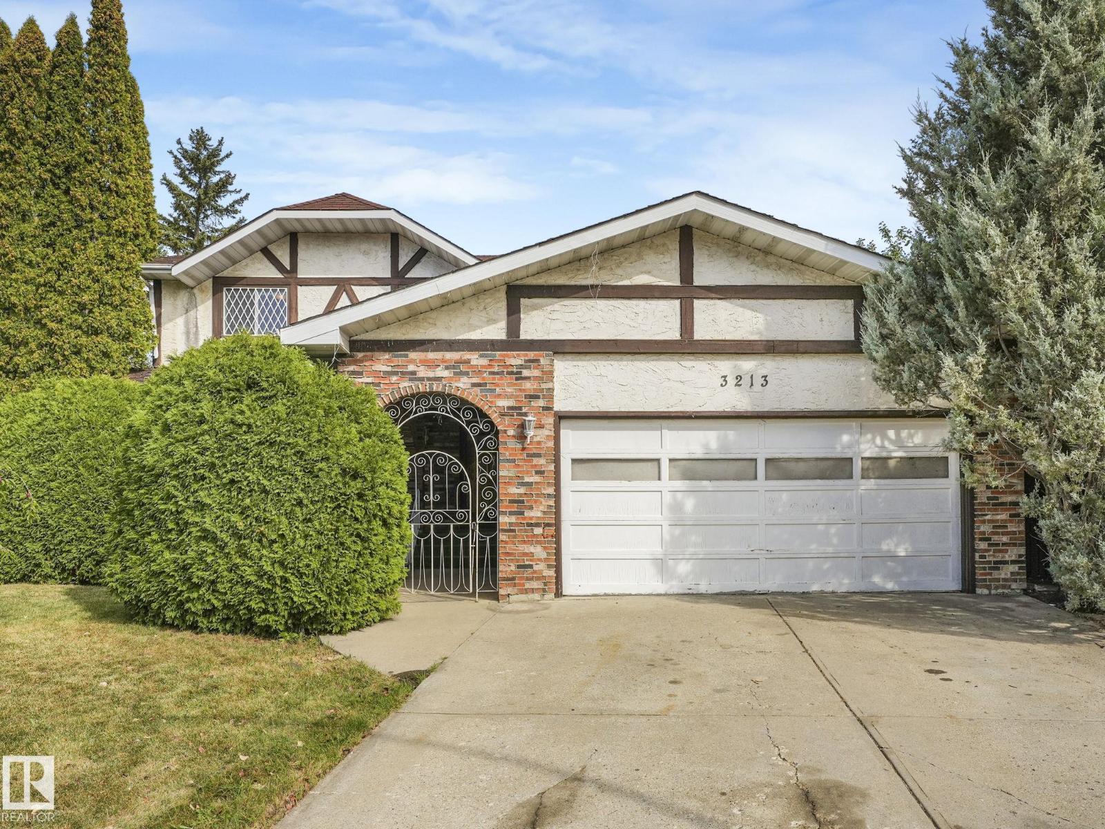 3213 111A ST NW, Edmonton, Alberta