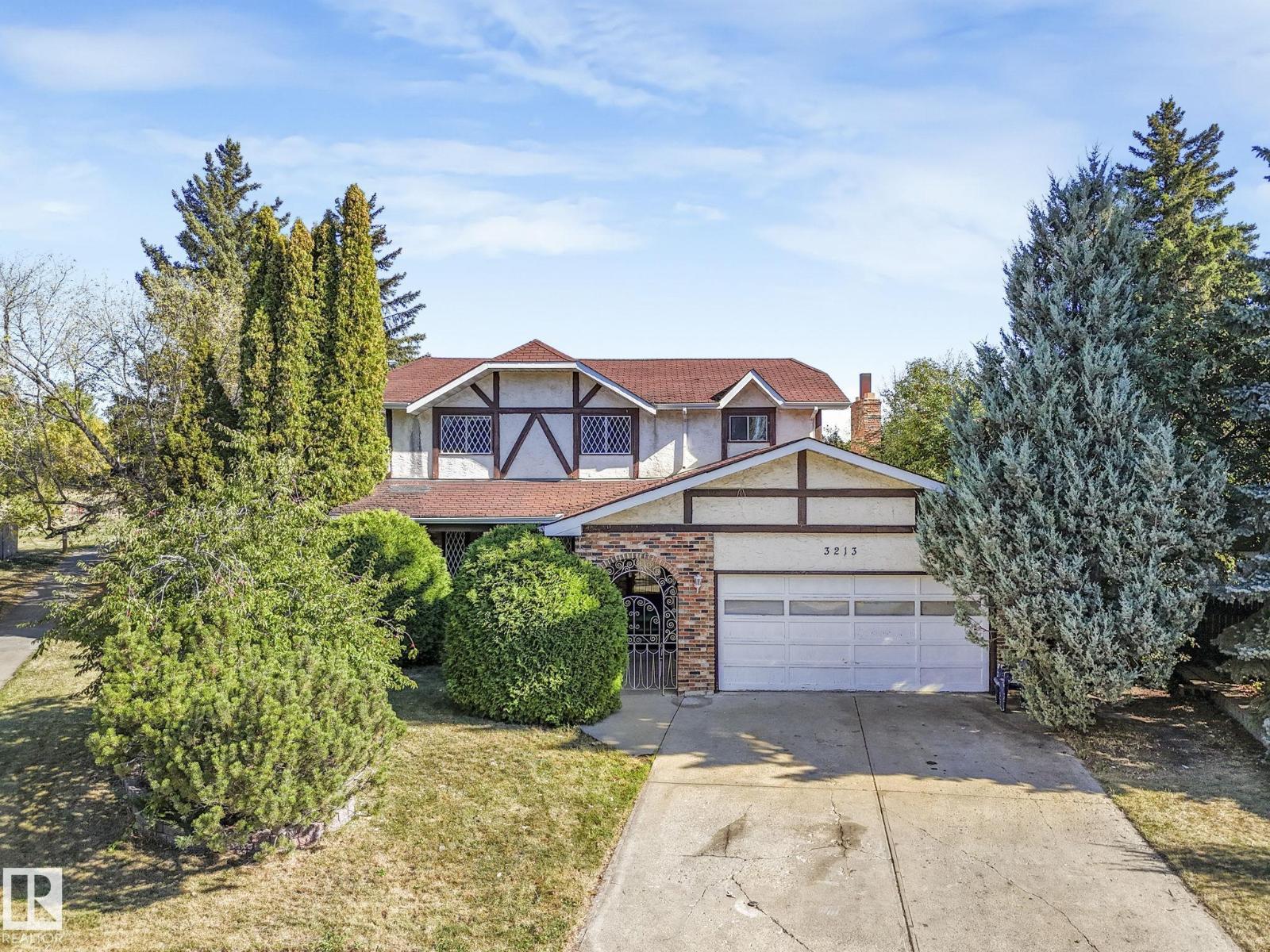 3213 111a St Nw, Edmonton, Alberta  T6J 3Y5 - Photo 2 - E4459246