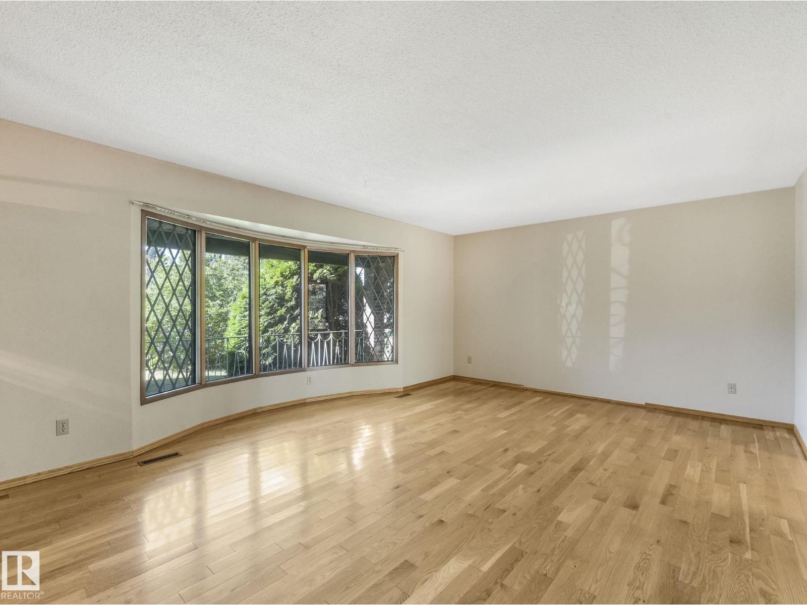 3213 111a St Nw, Edmonton, Alberta  T6J 3Y5 - Photo 7 - E4459246