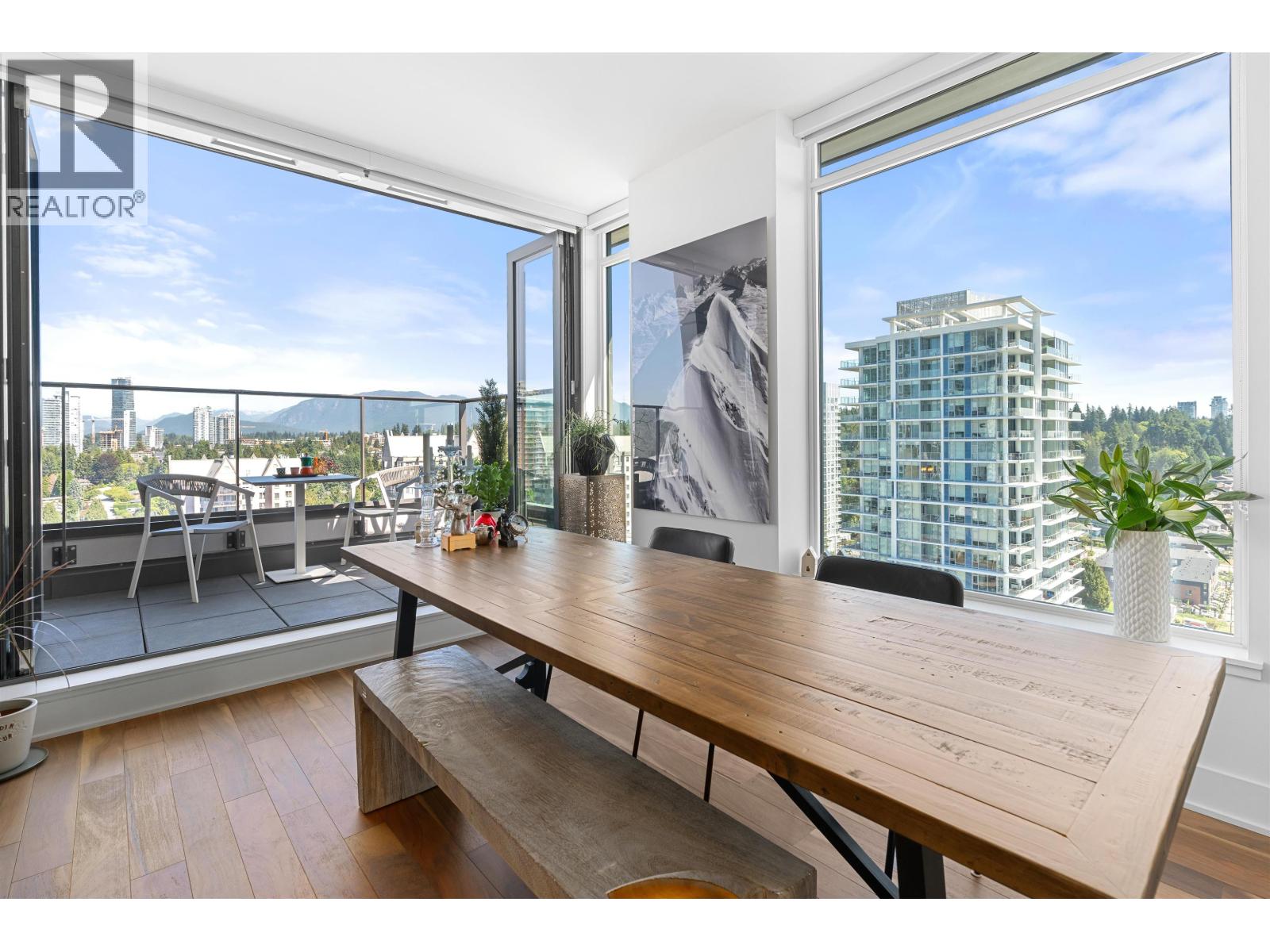 2402 450 Westview Street, Coquitlam, British Columbia  V3K 6C3 - Photo 6 - R3051349