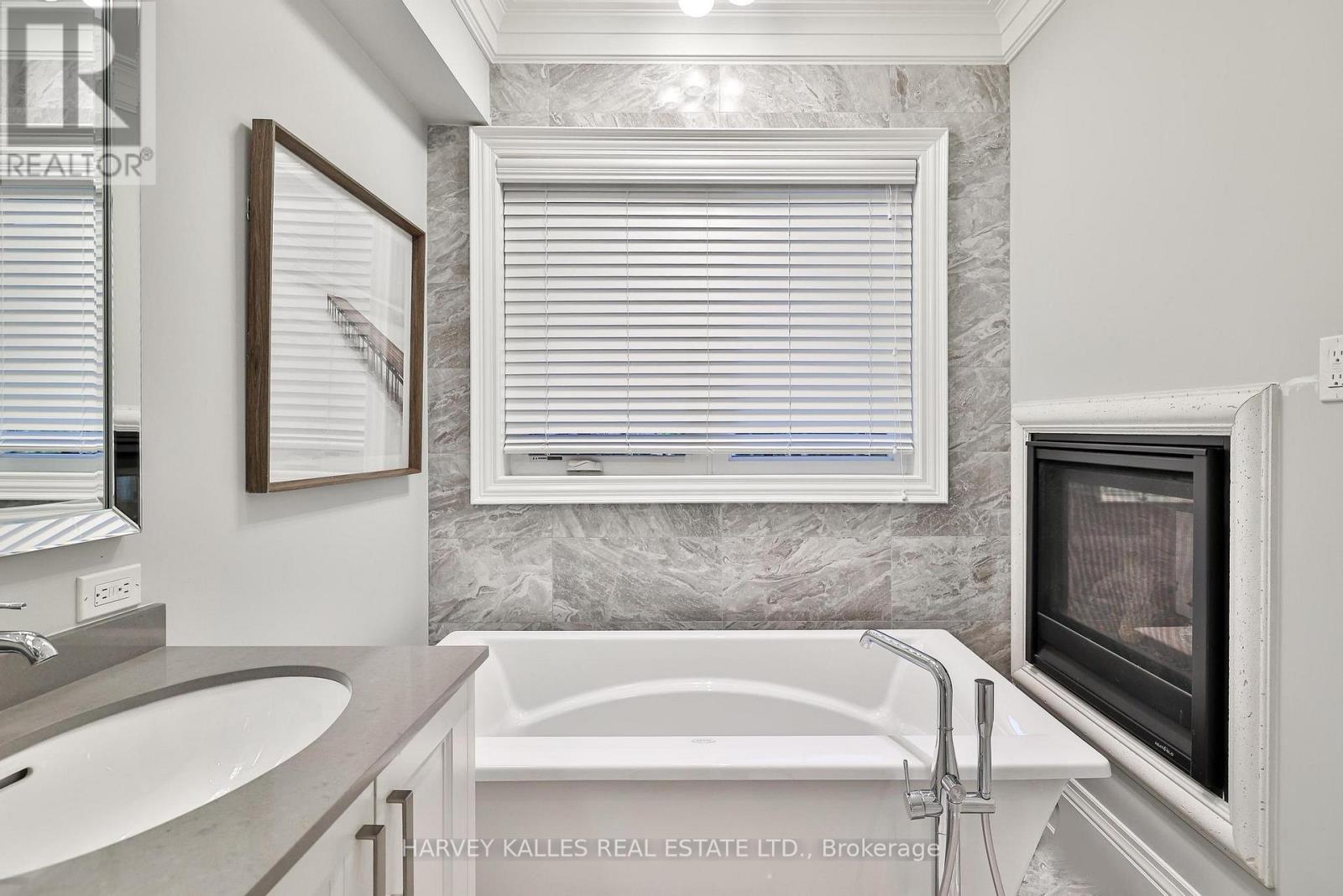 2638a Bayview Avenue, Toronto, Ontario  M2L 1B7 - Photo 42 - C12424415