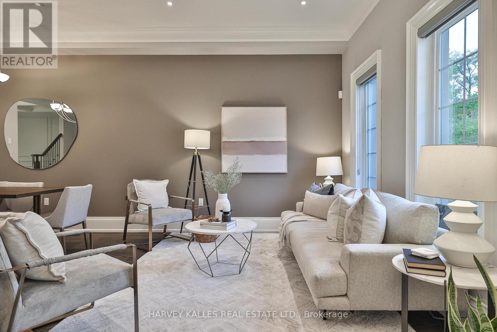 2638a Bayview Avenue, Toronto, Ontario  M2L 1B7 - Photo 5 - C12424415